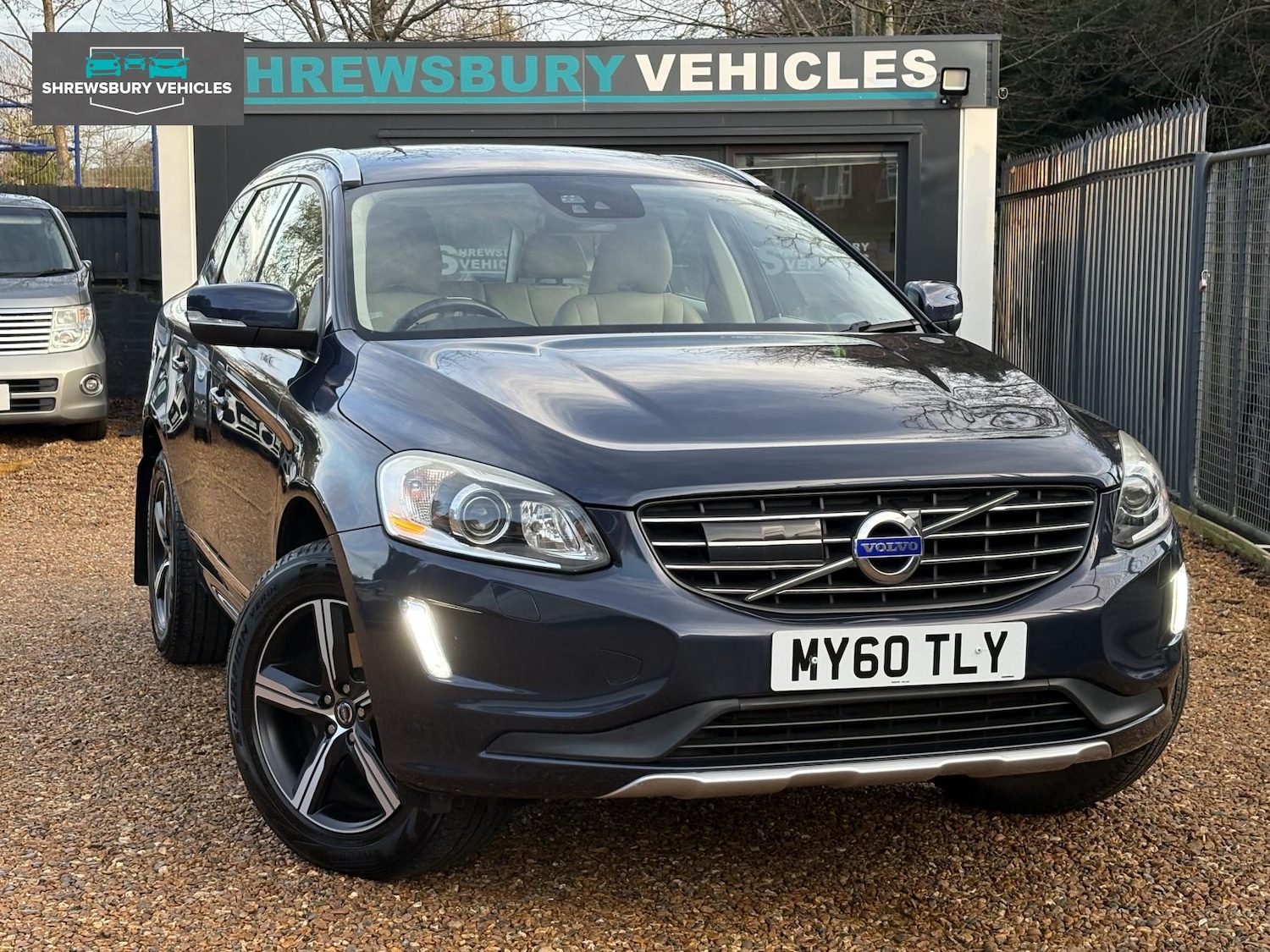 Used Volvo XC60 2014 for sale - 77186494: Photo 6