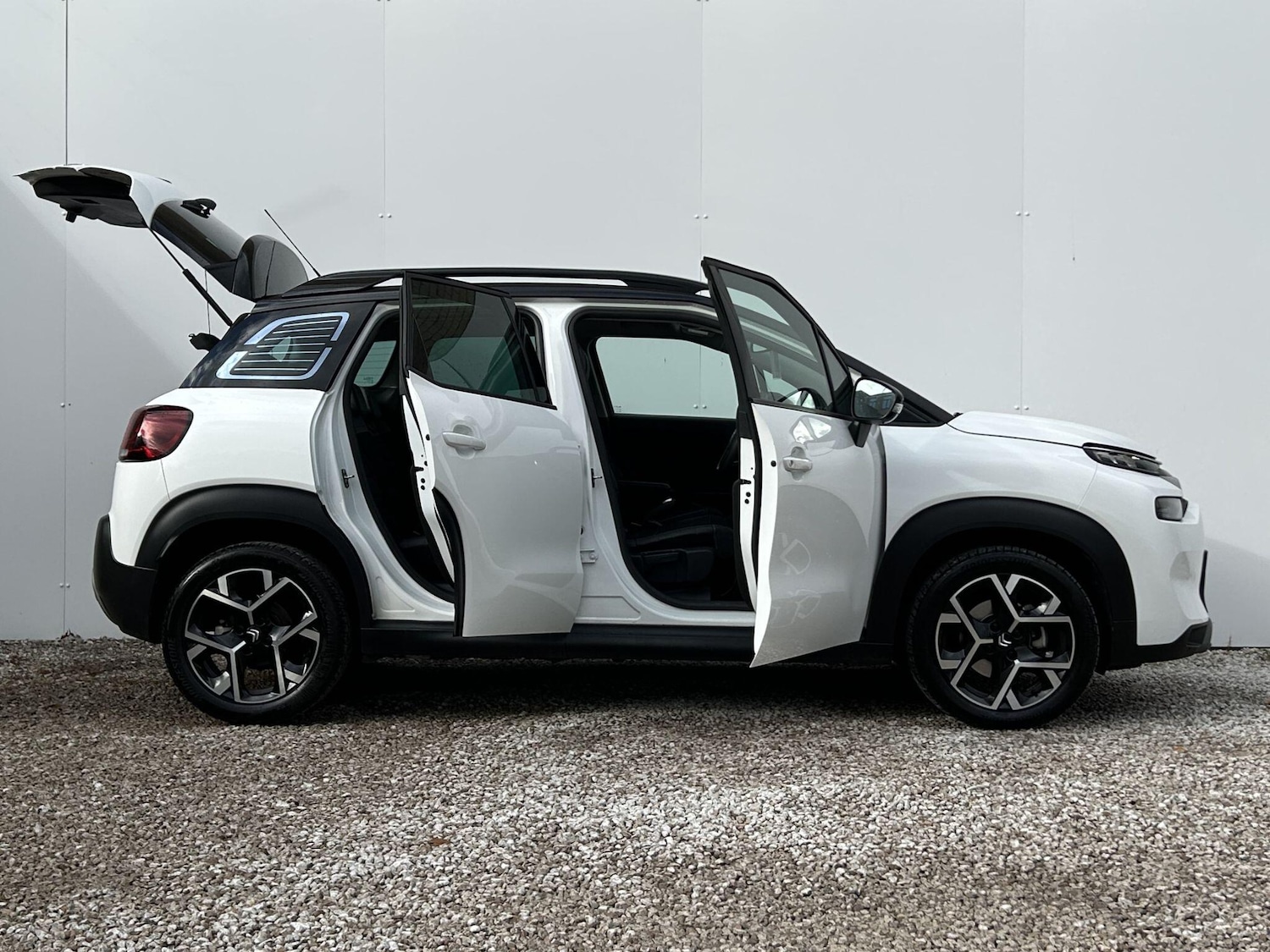 Used Citroen C3 Aircross 2023 for sale - 76398557: Photo 17