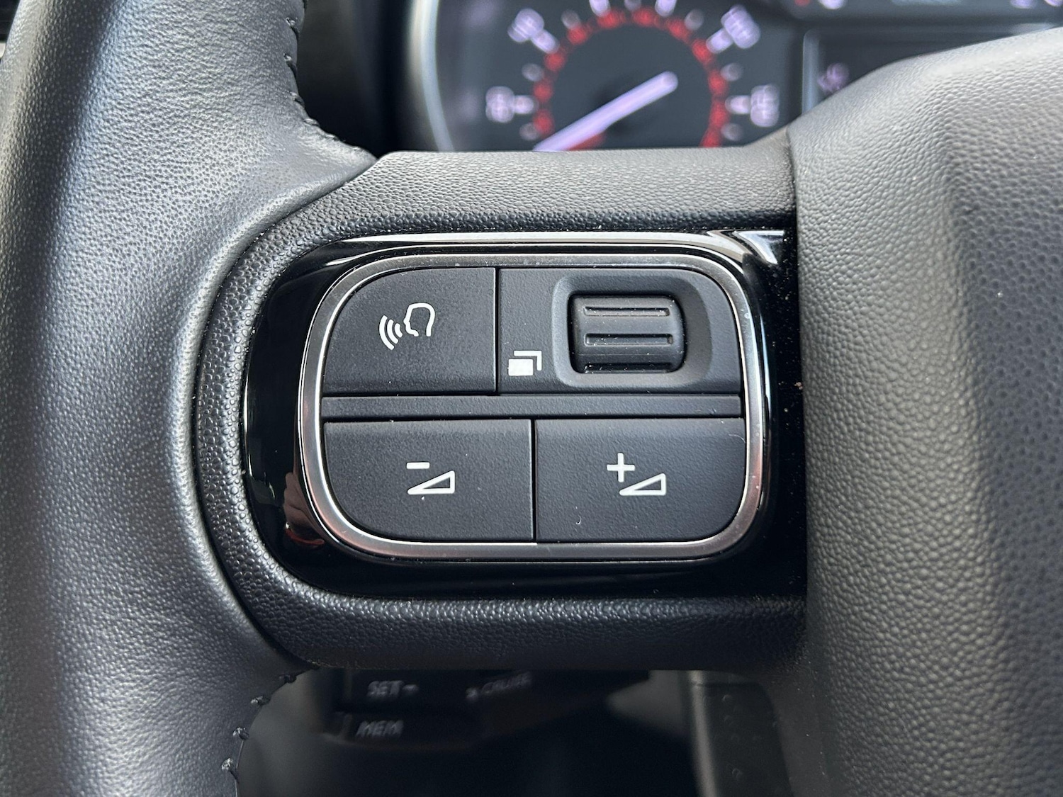 Used Citroen C3 Aircross 2023 for sale - 76398557: Photo 22