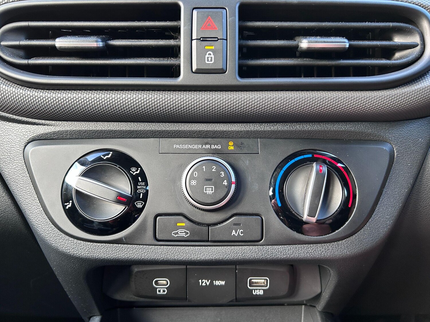 Used Hyundai i10 2025 for sale - 76607971: Photo 33