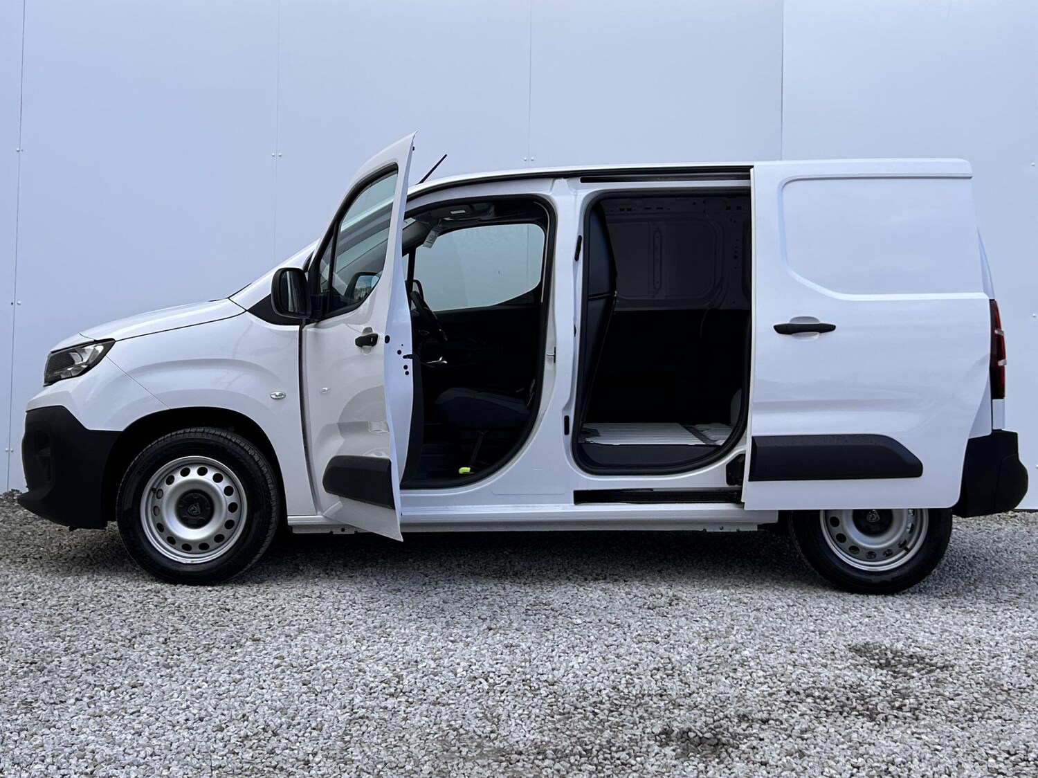 Used Peugeot Partner 2025 for sale - 77441315: Photo 7