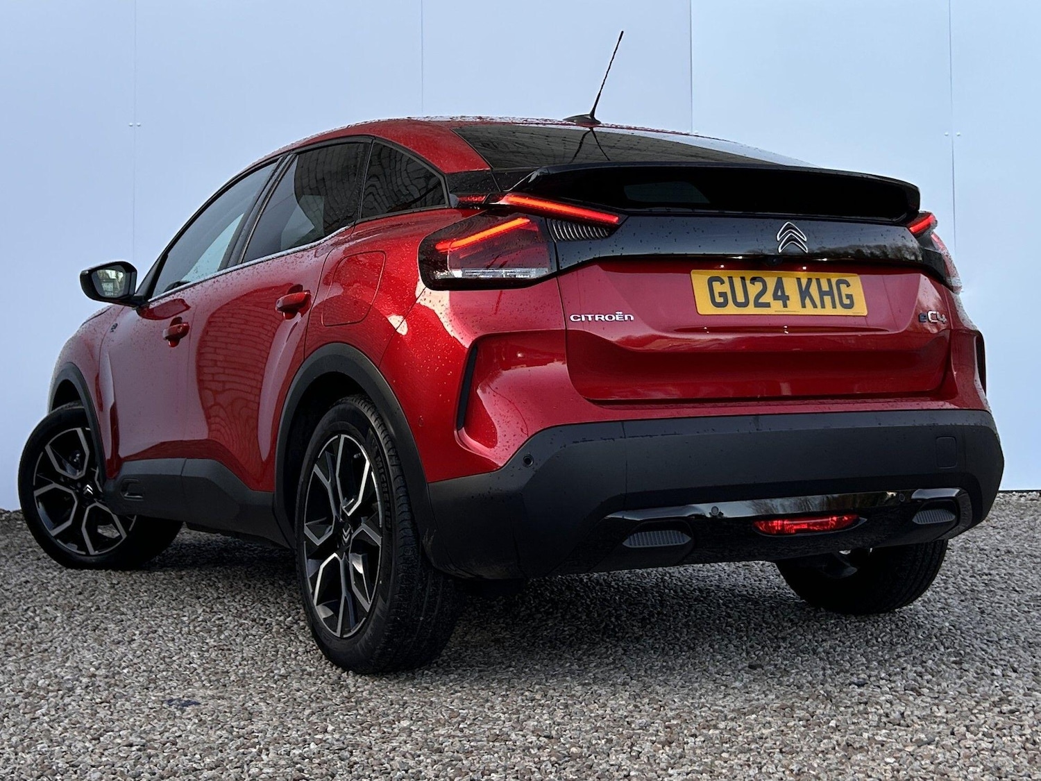 Used Citroen e-C4 2024 for sale - 76942370: Photo 8