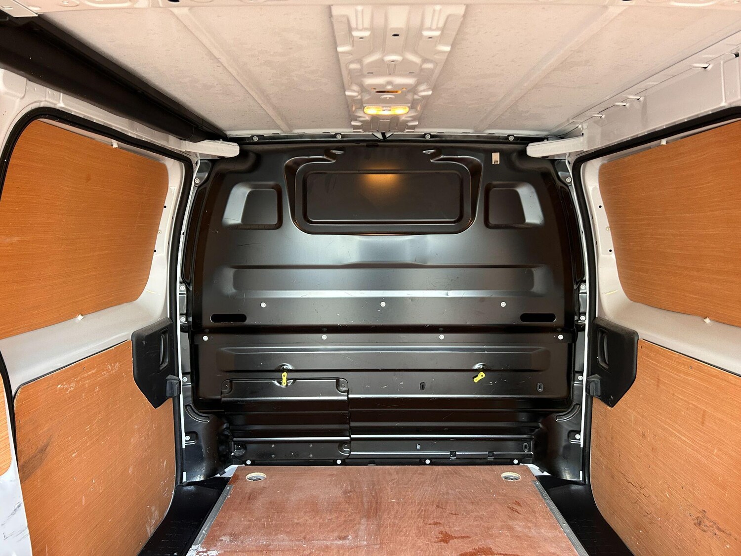 Used Peugeot Expert 2022 for sale - 76855800: Photo 32