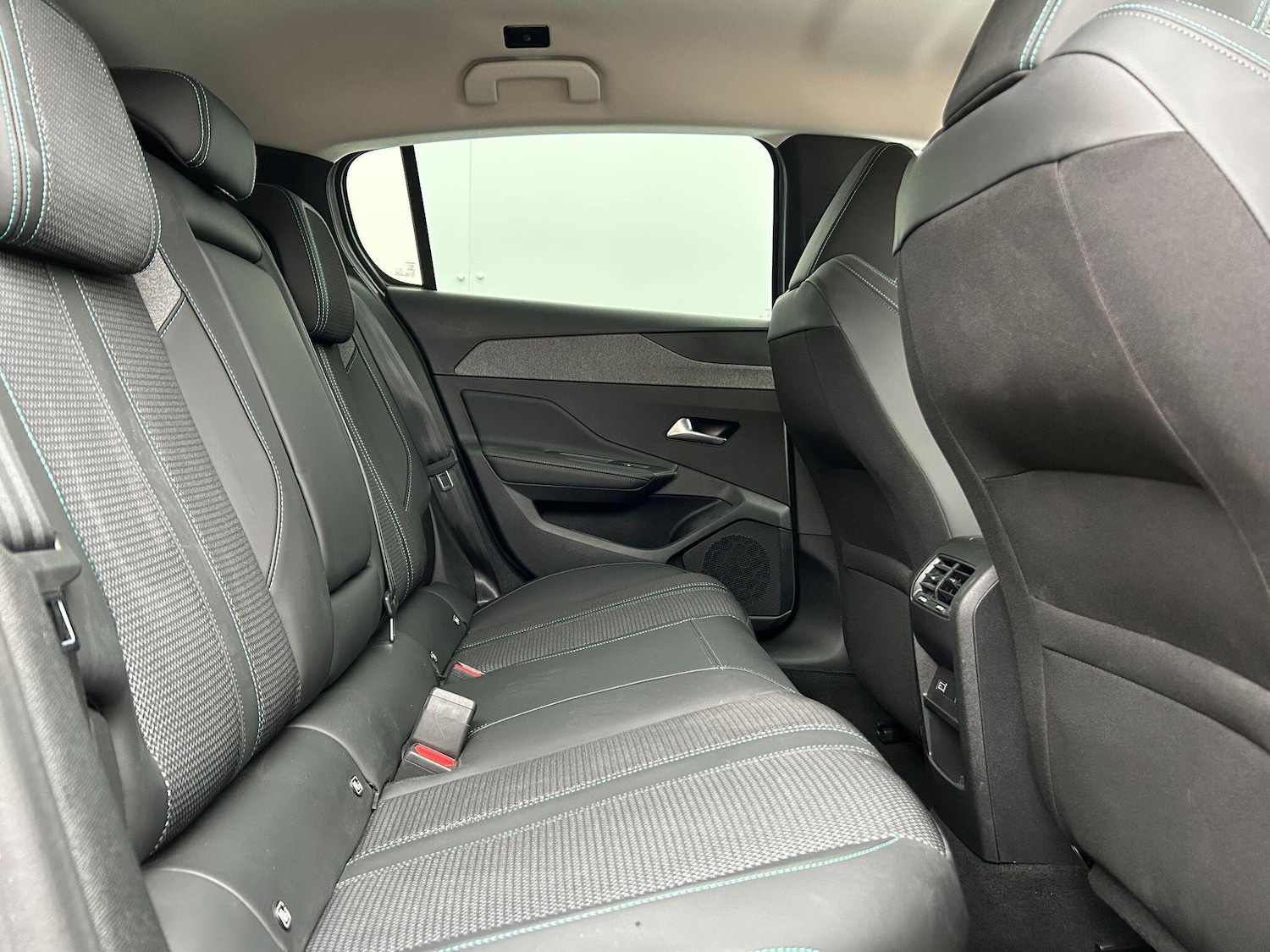 Used Peugeot 308 2023 for sale - 75965663: Photo 27