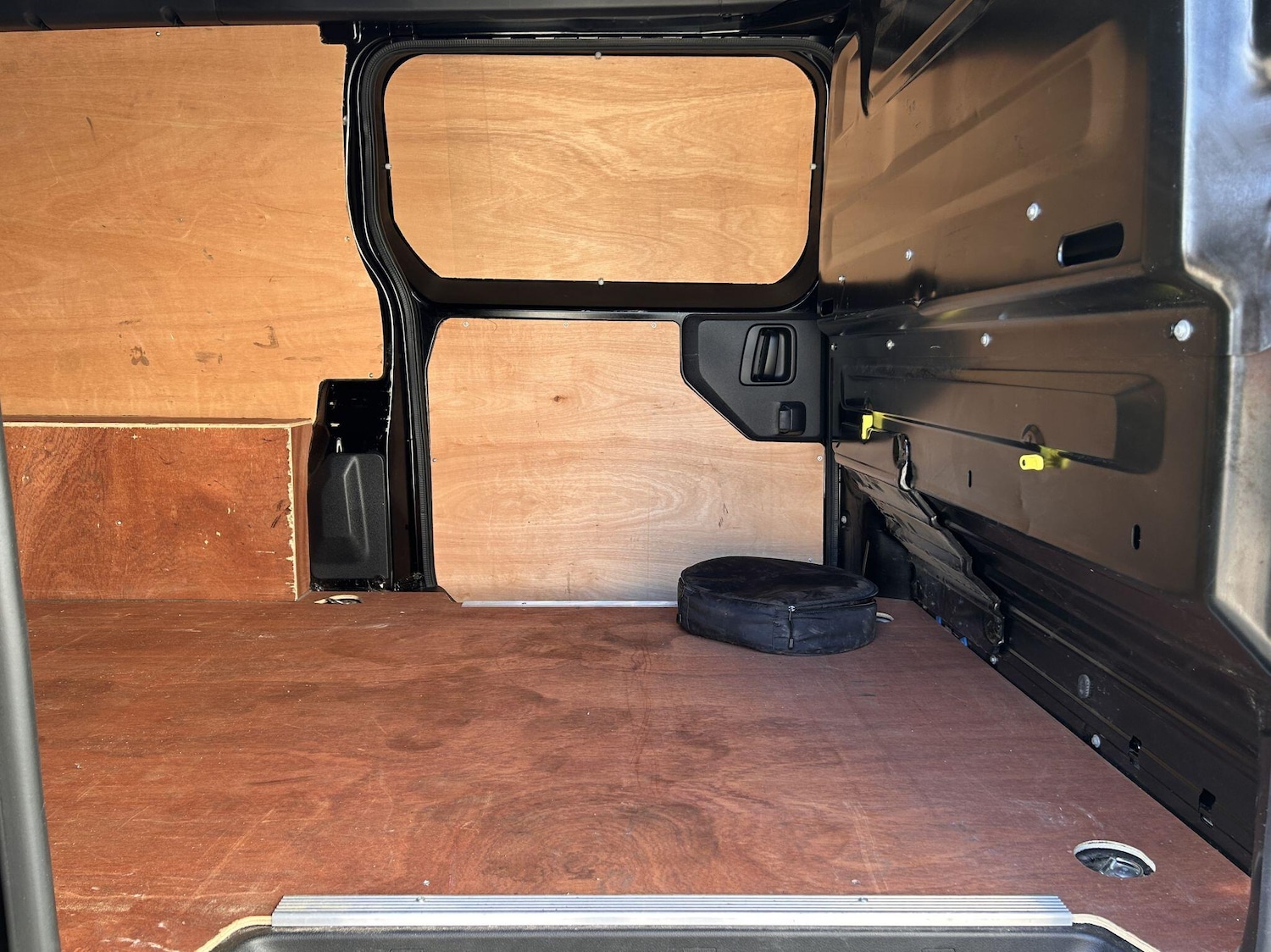 Used Peugeot e-Expert 2022 for sale - 77279819: Photo 17