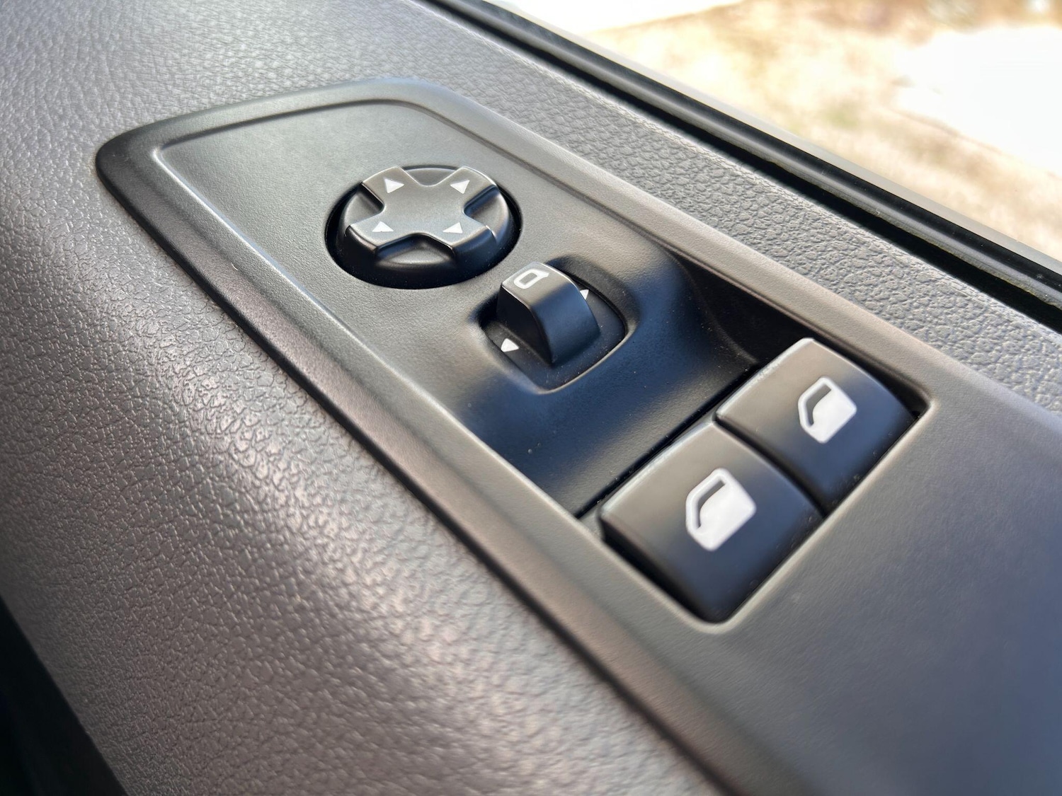 Used Peugeot e-Expert 2022 for sale - 77279819: Photo 33