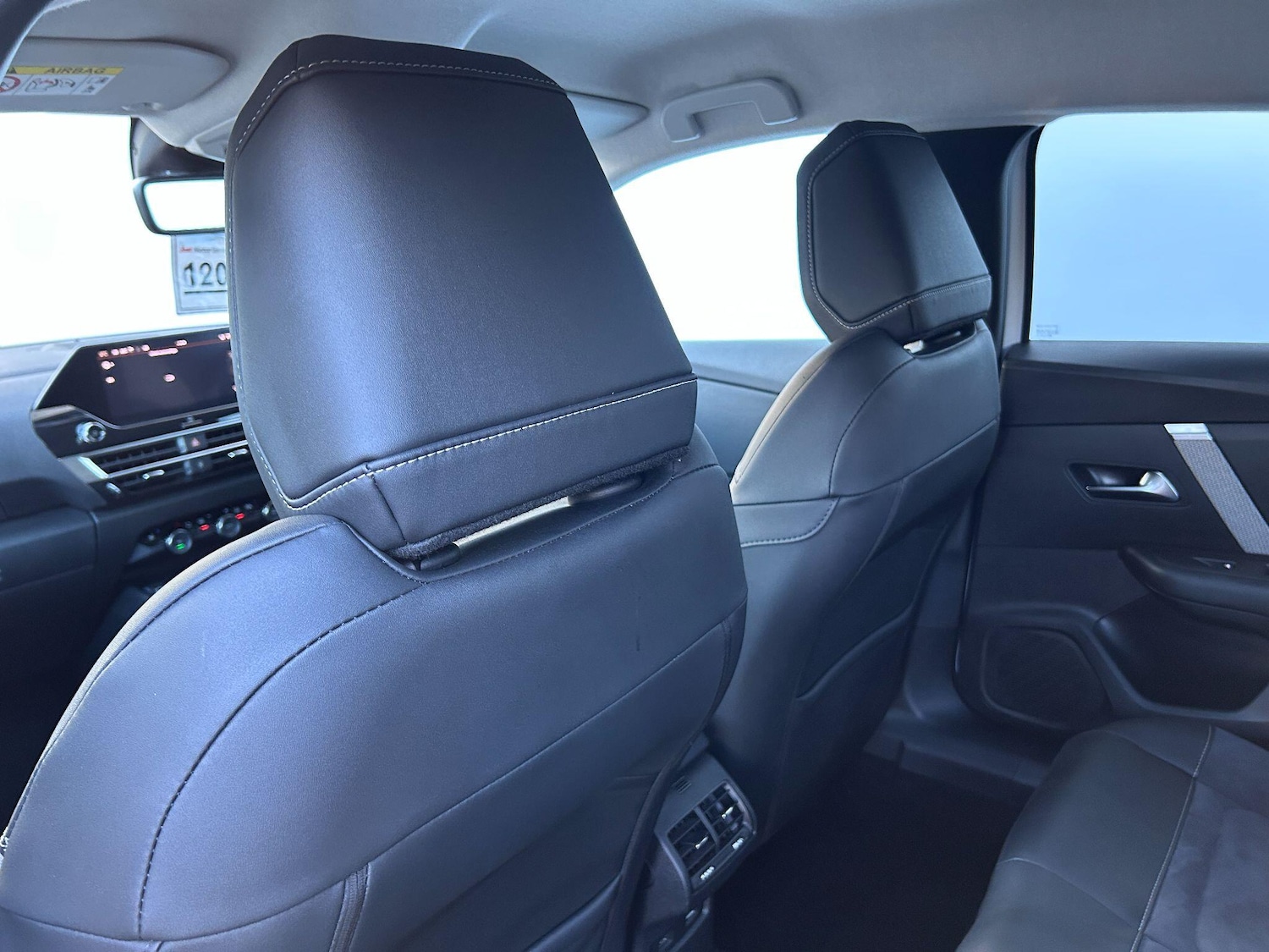 Used Citroen C4 2024 for sale - 76658850: Photo 27