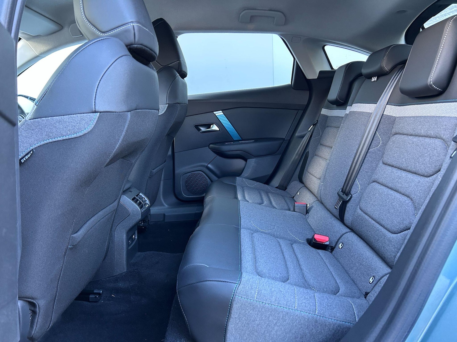 Used Citroen e-C4 2022 for sale - 76658792: Photo 25