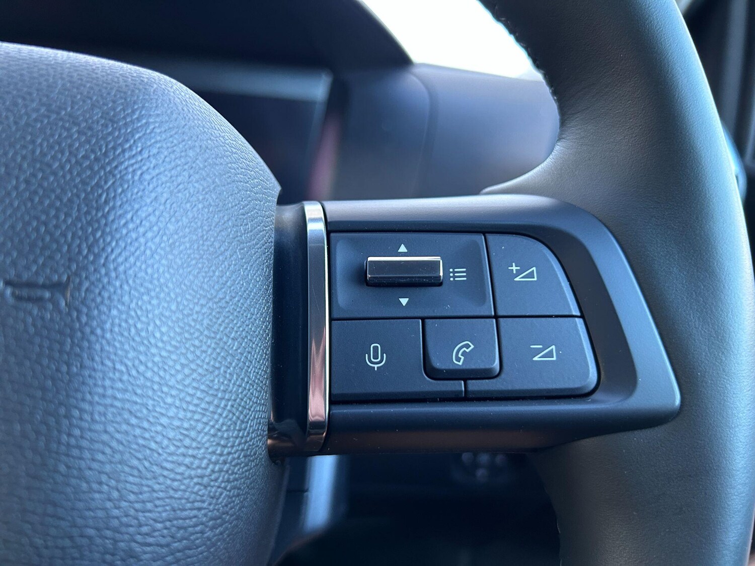 Used Citroen e-C4 2022 for sale - 76658792: Photo 41