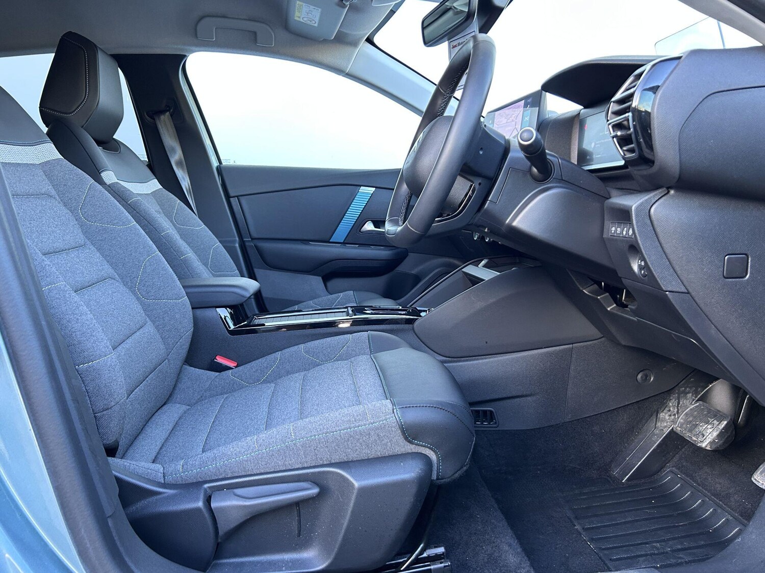 Used Citroen e-C4 2022 for sale - 76658792: Photo 5