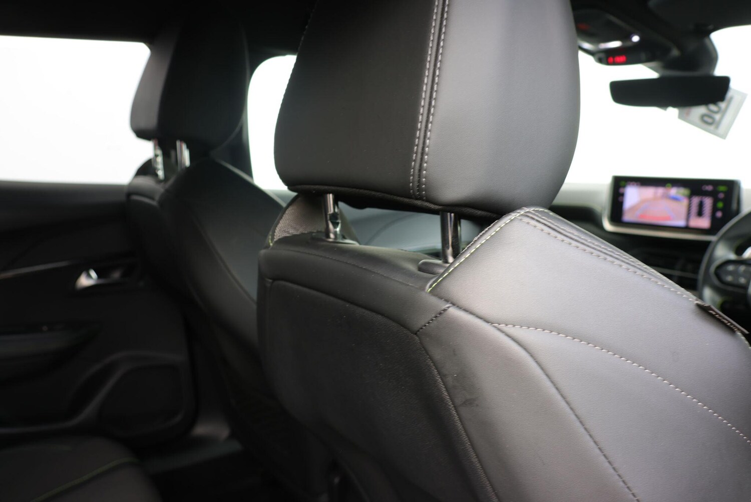 Used Peugeot 2008 2023 for sale - 76060183: Photo 38