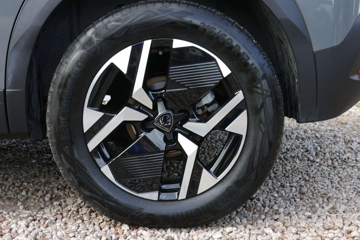 Used Peugeot 2008 2023 for sale - 76060183: Photo 8