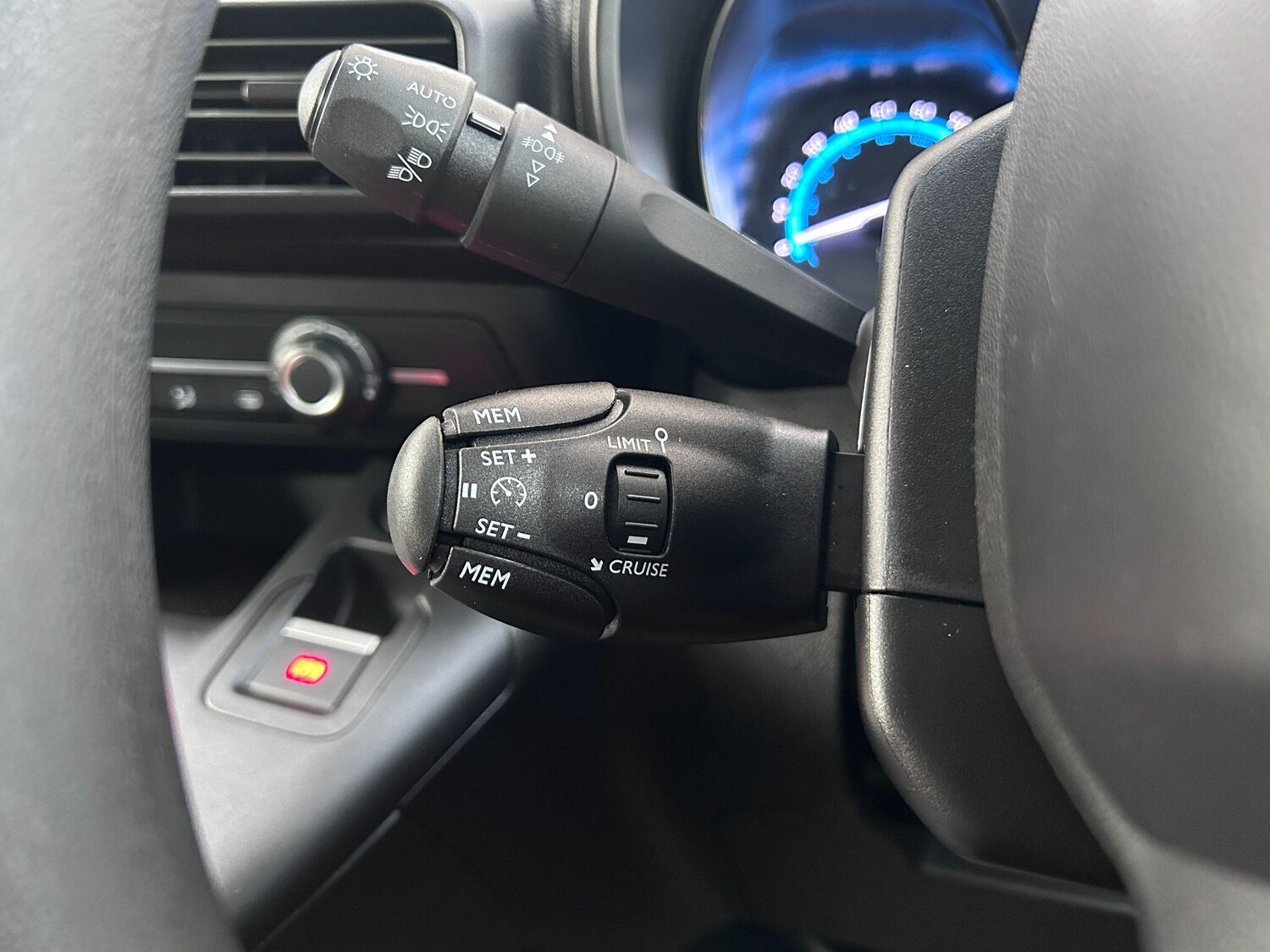 Used Citroen Berlingo 2024 for sale - 76714979: Photo 38