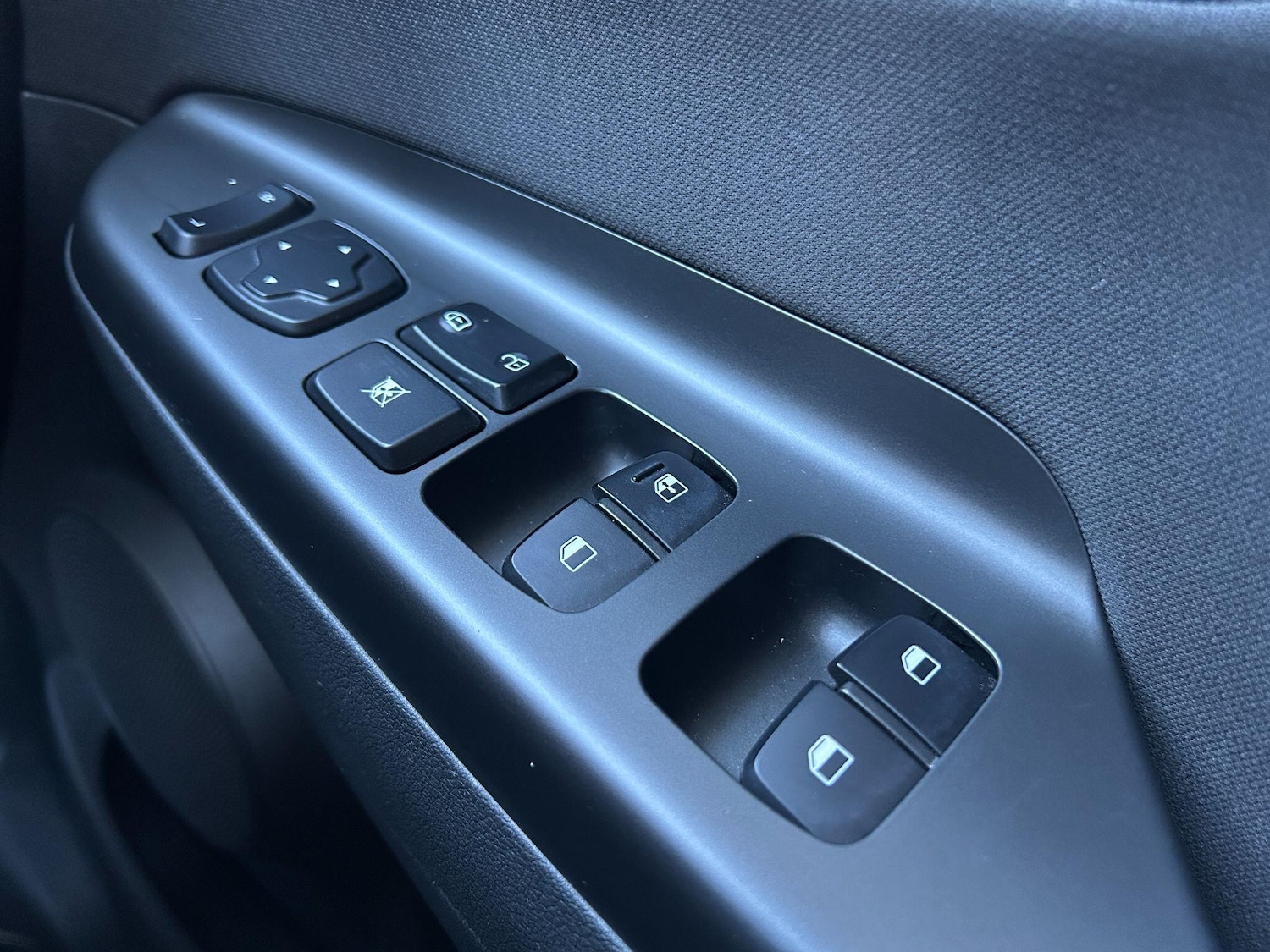 Used Hyundai KONA for sale - 76728085: Photo 24