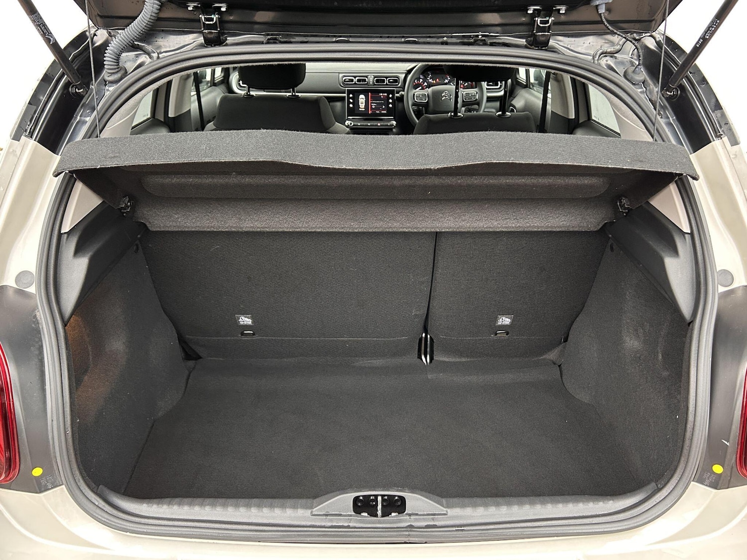 Used Citroen C3 2023 for sale - 77376826: Photo 29