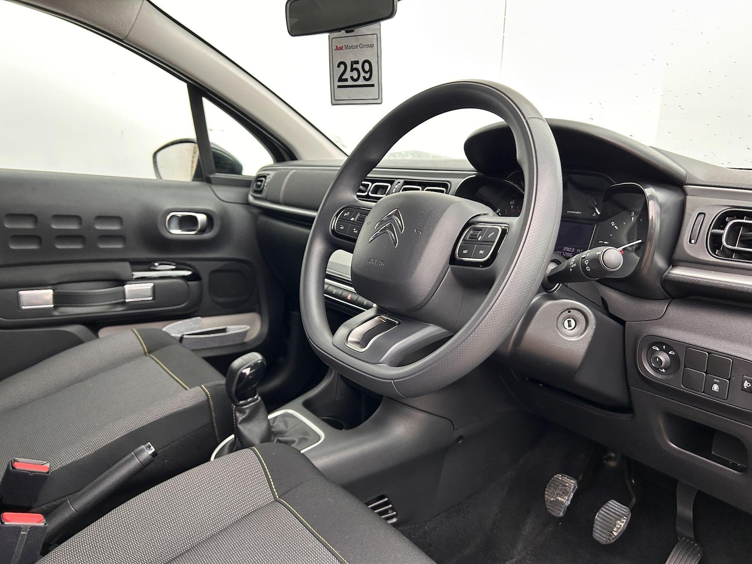 Used Citroen C3 2023 for sale - 77376826: Photo 9