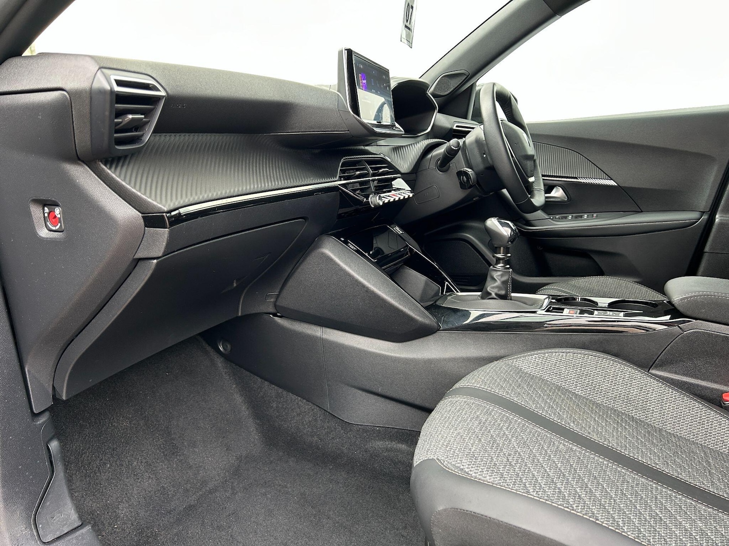 Used Peugeot 2008 2024 for sale - 76397934: Photo 15