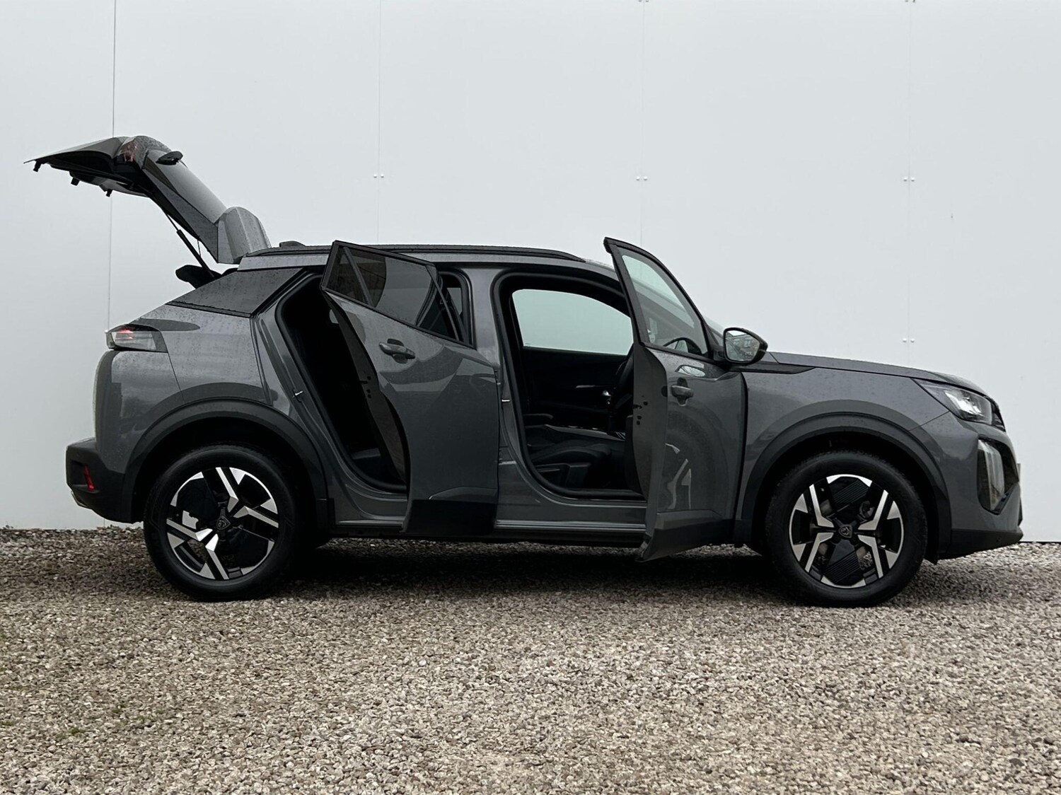 Used Peugeot 2008 2024 for sale - 76397934: Photo 18