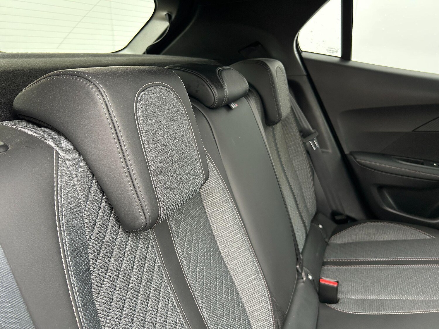 Used Peugeot 2008 2024 for sale - 76397934: Photo 27