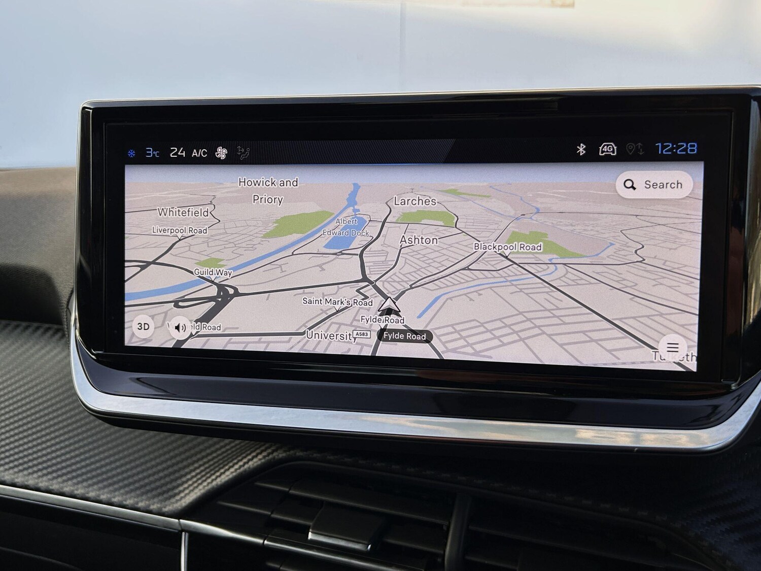 Used Peugeot 2008 2024 for sale - 76801700: Photo 32