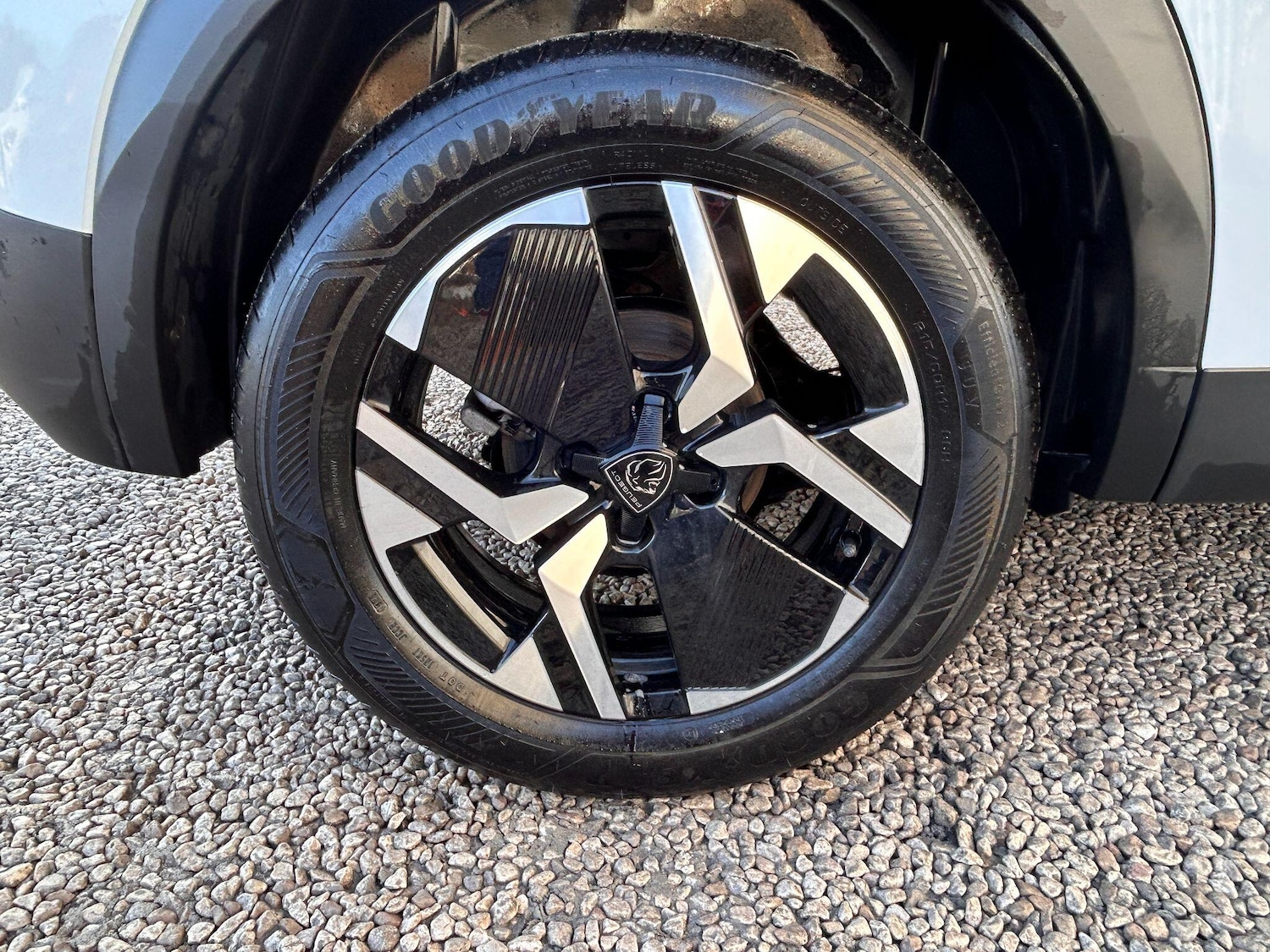 Used Peugeot 2008 2024 for sale - 76801700: Photo 35