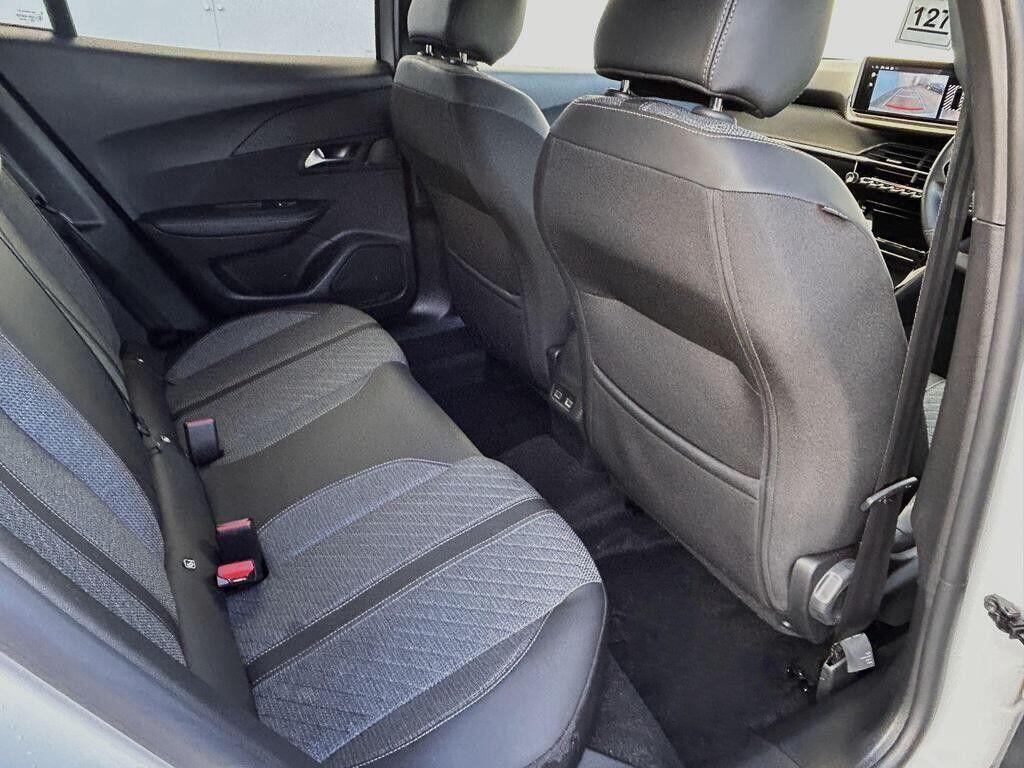 Used Peugeot 2008 2024 for sale - 76801700: Photo 9