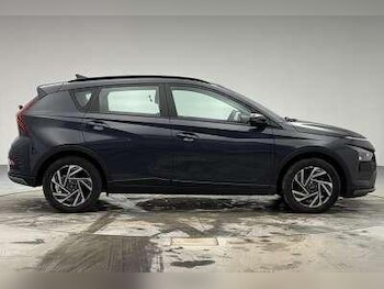 Used Hyundai BAYON 2024 for sale - 78601577: Photo