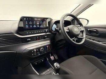 Used Hyundai BAYON 2024 for sale - 78601577: Photo