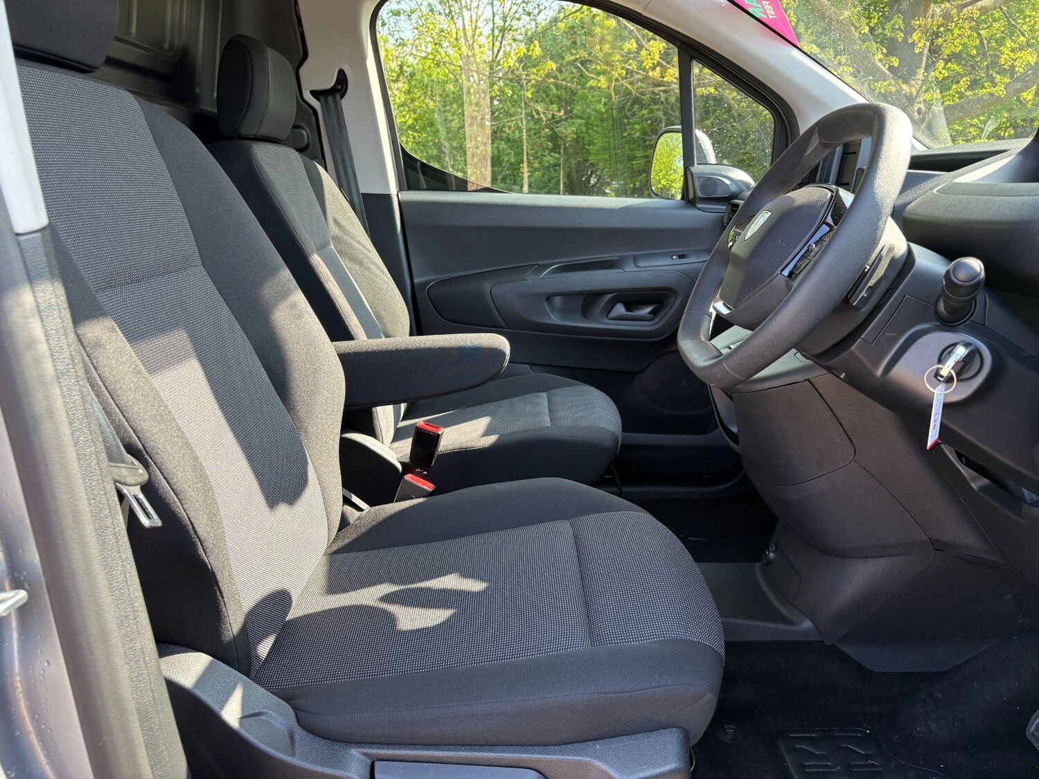 Used Peugeot Partner 2024 for sale - 77454769: Photo 4