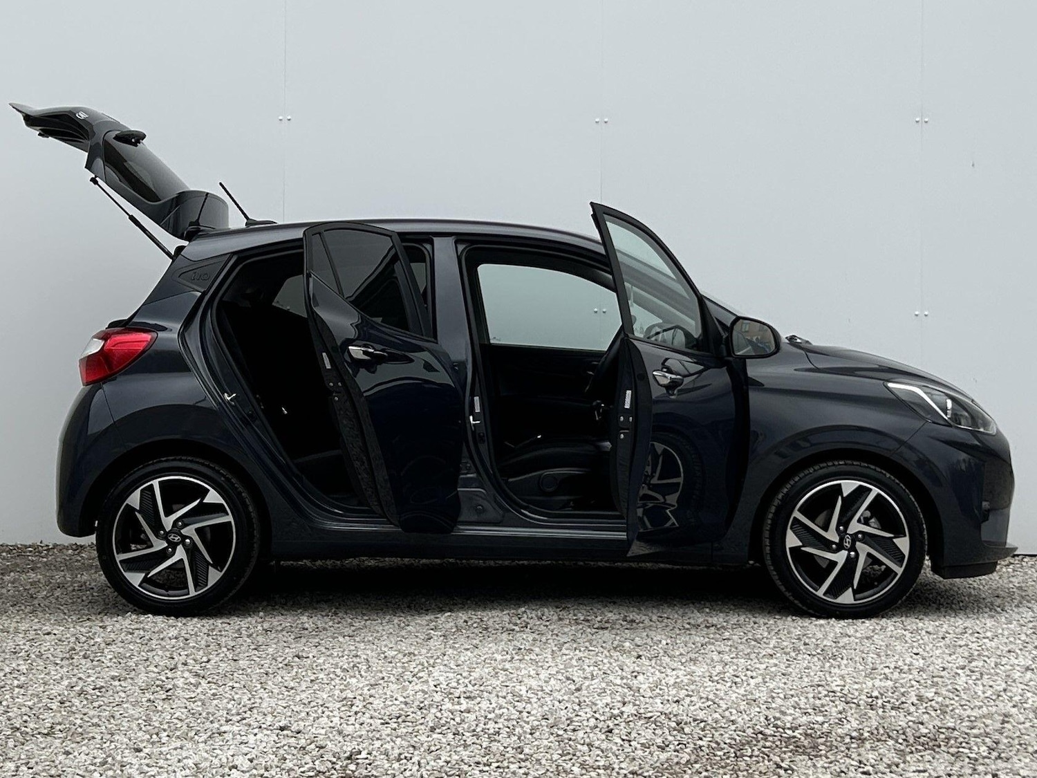 Used Hyundai i10 2024 for sale - 76108509: Photo 17