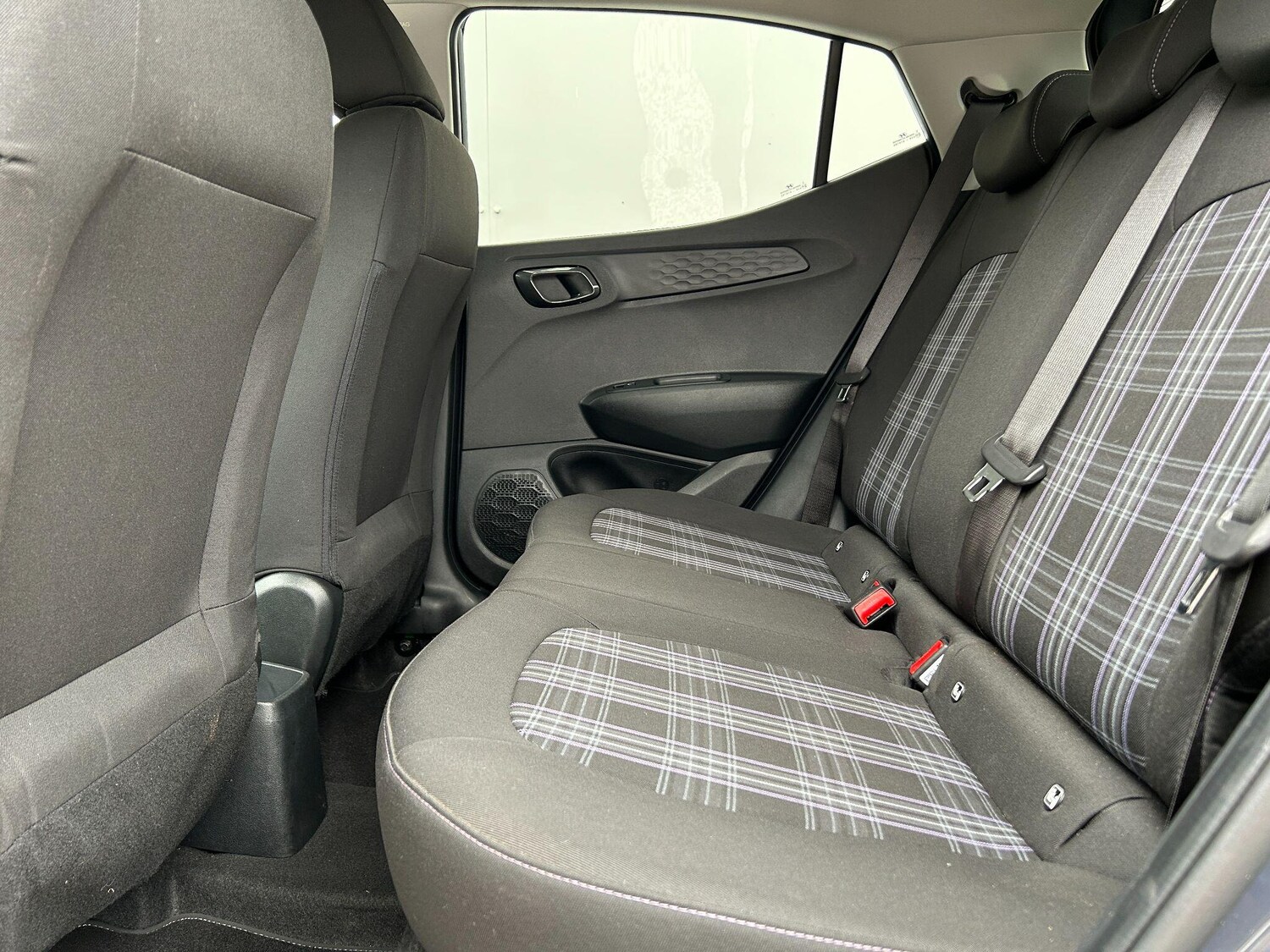 Used Hyundai i10 2024 for sale - 76108509: Photo 23