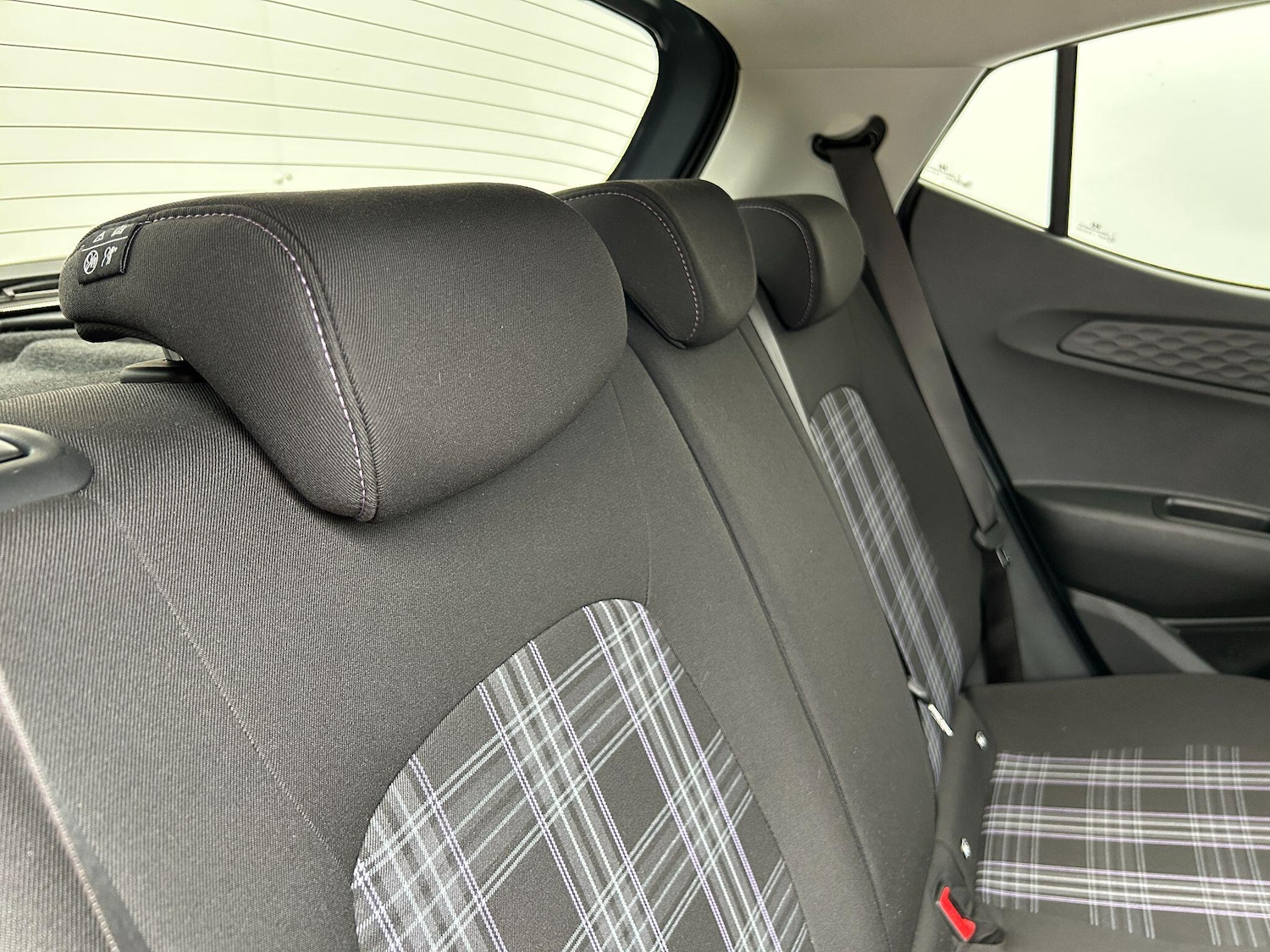 Used Hyundai i10 2024 for sale - 76108509: Photo 30