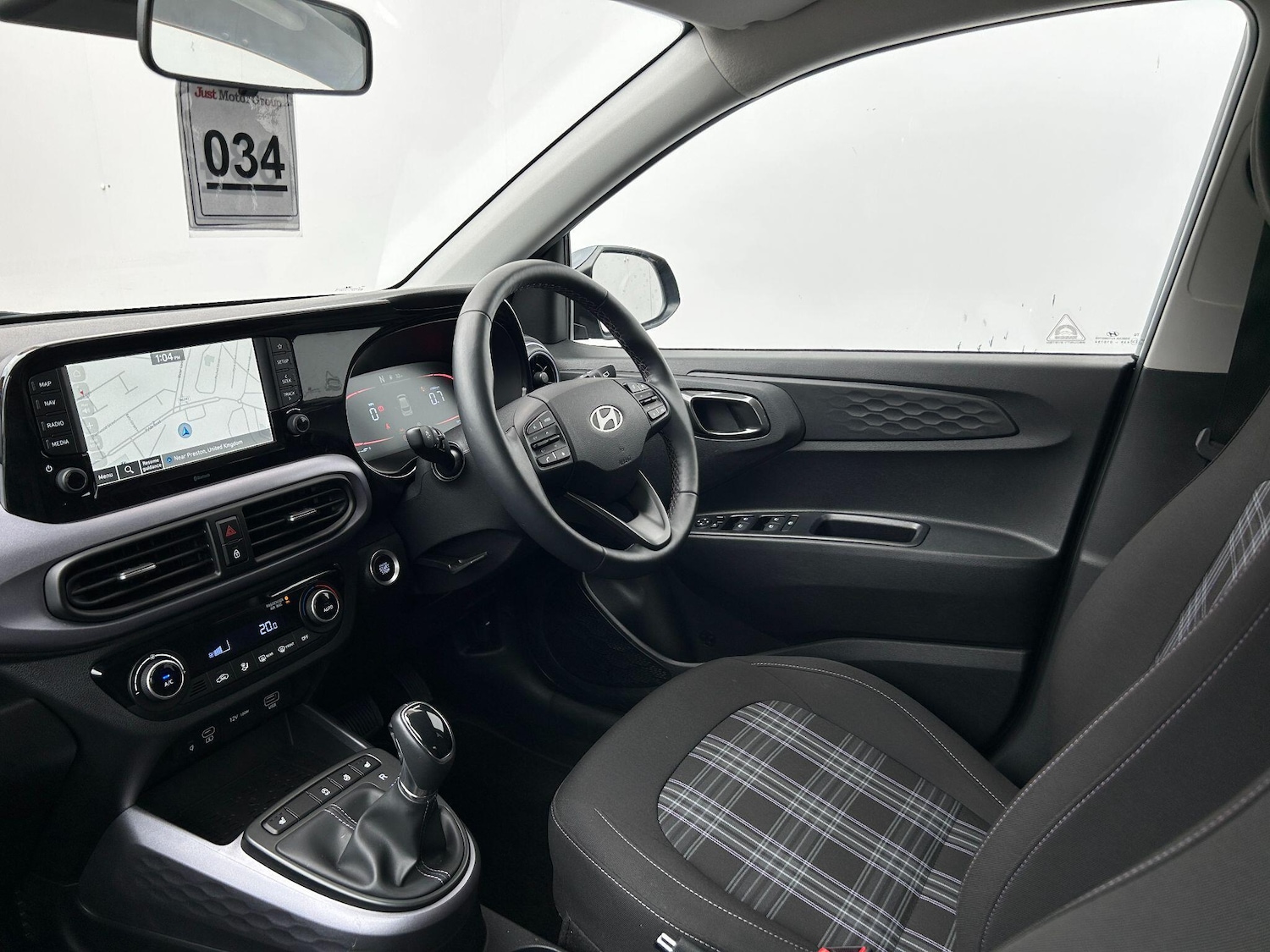 Used Hyundai i10 2024 for sale - 76108509: Photo 37