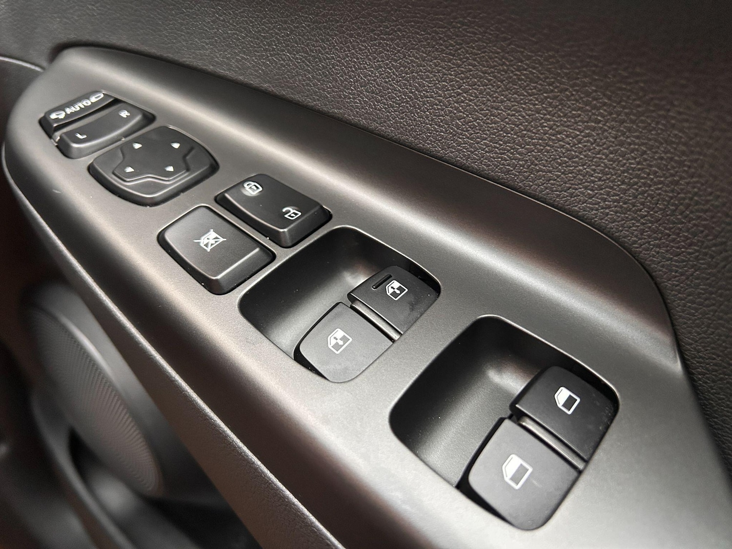 Used Hyundai KONA 2020 for sale - 76607773: Photo 15