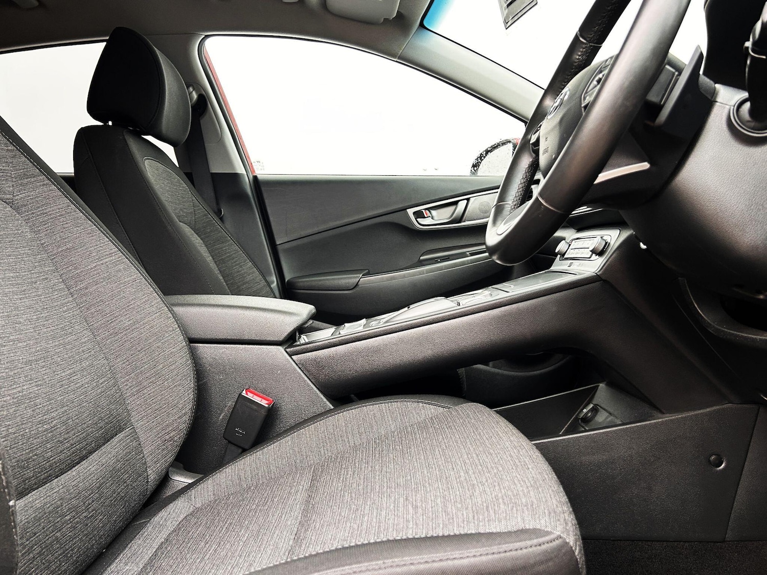 Used Hyundai KONA 2020 for sale - 76607773: Photo 36