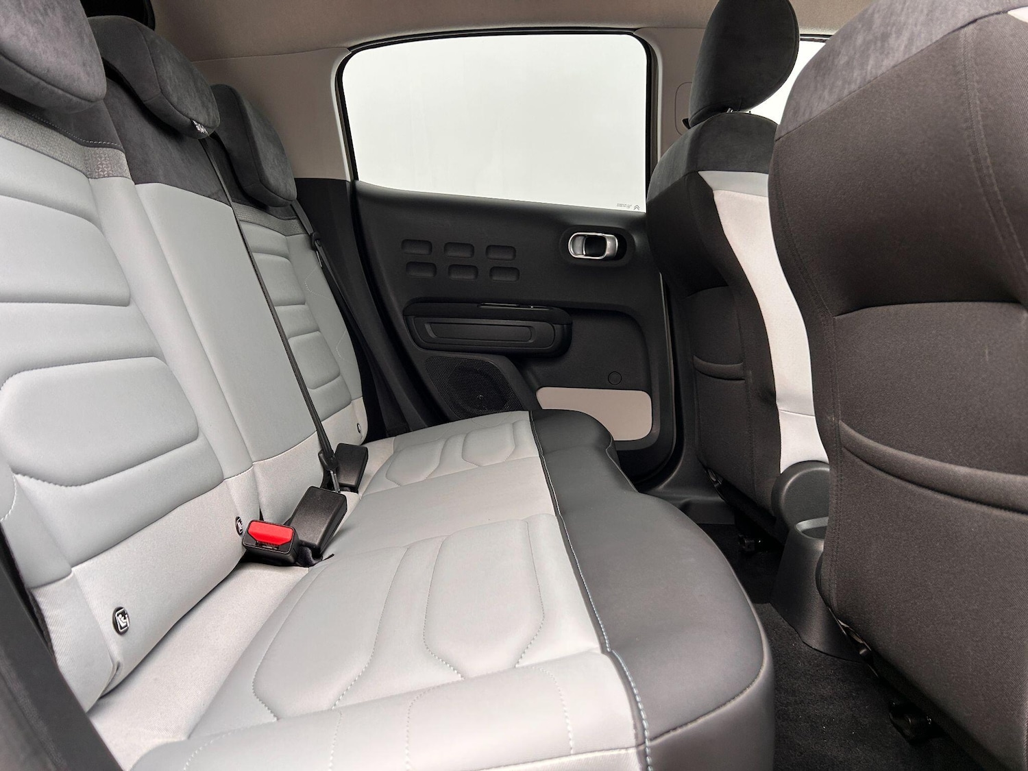 Used Citroen C3 2023 for sale - 76714588: Photo 27