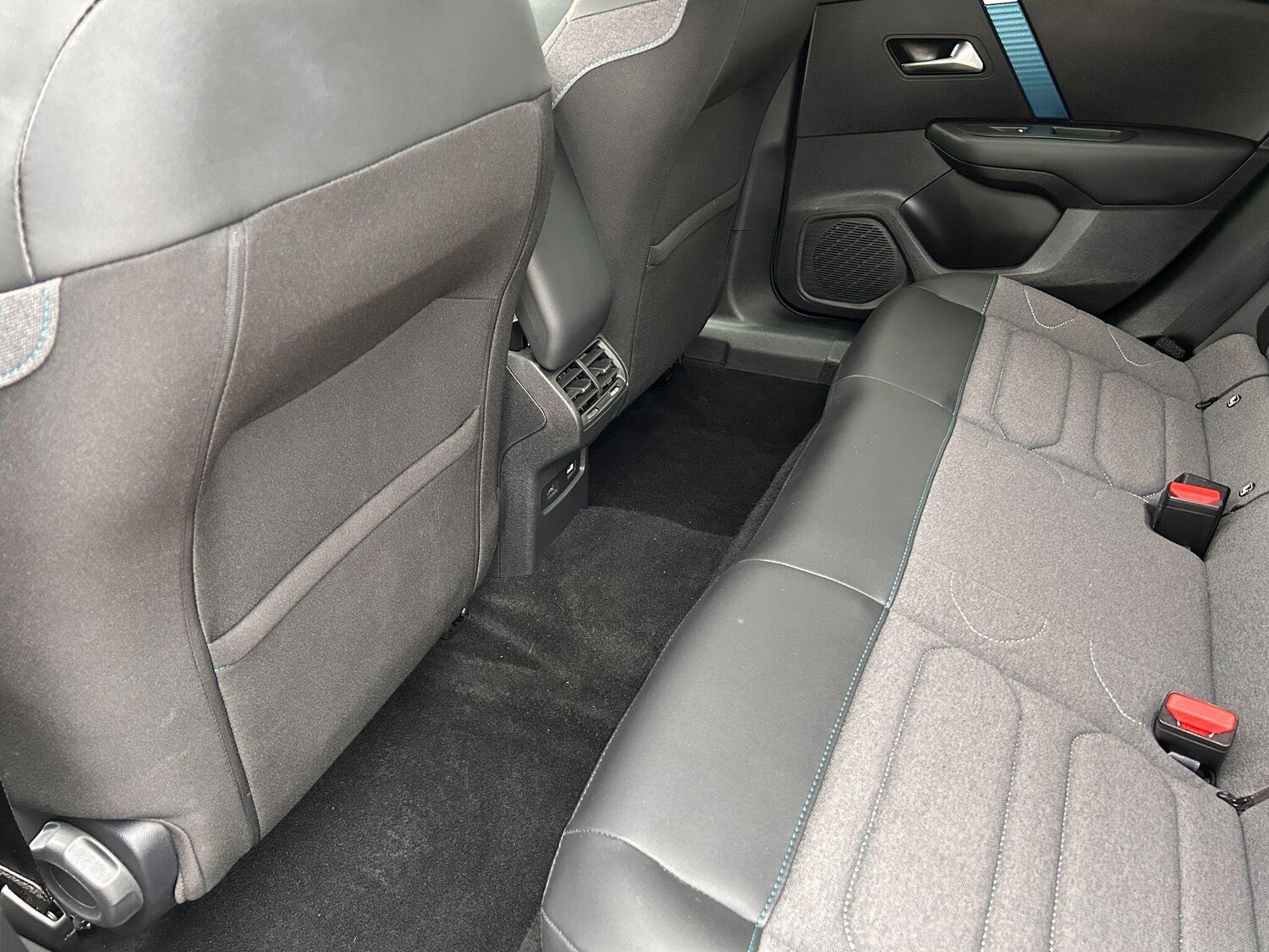 Used Citroen e-C4 2023 for sale - 77091543: Photo 24