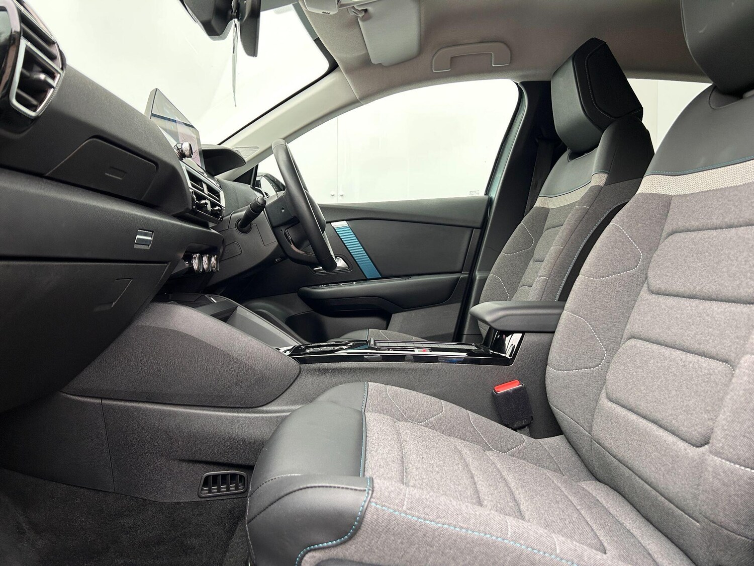 Used Citroen e-C4 2023 for sale - 77091543: Photo 29