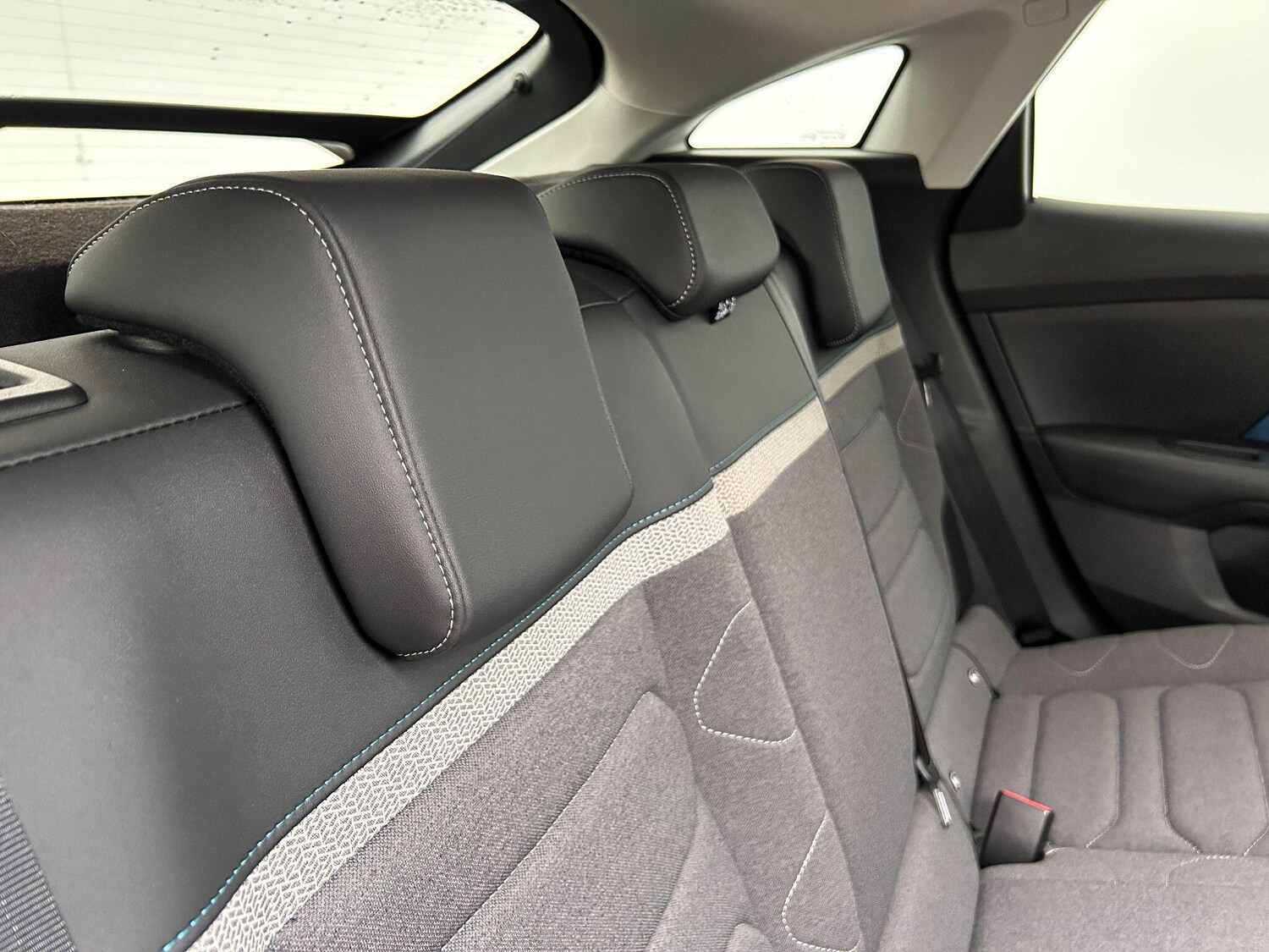 Used Citroen e-C4 2023 for sale - 77091543: Photo 32