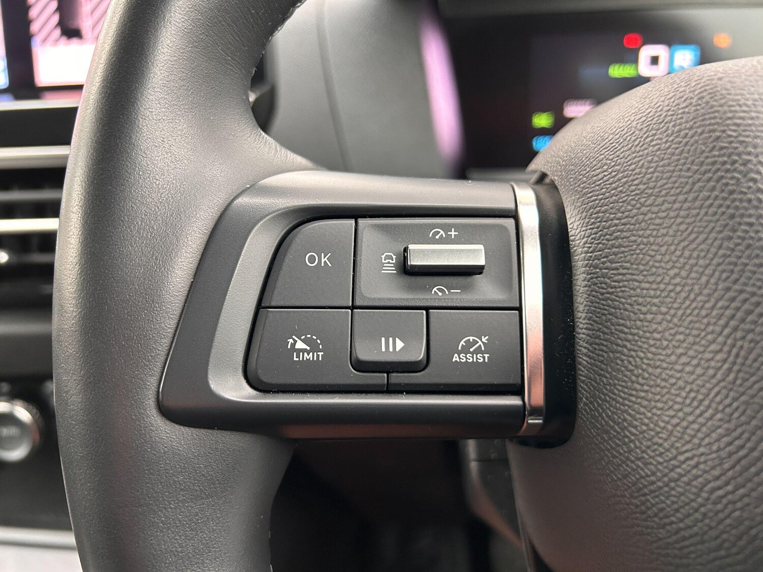 Used Citroen e-C4 2023 for sale - 77091543: Photo 38