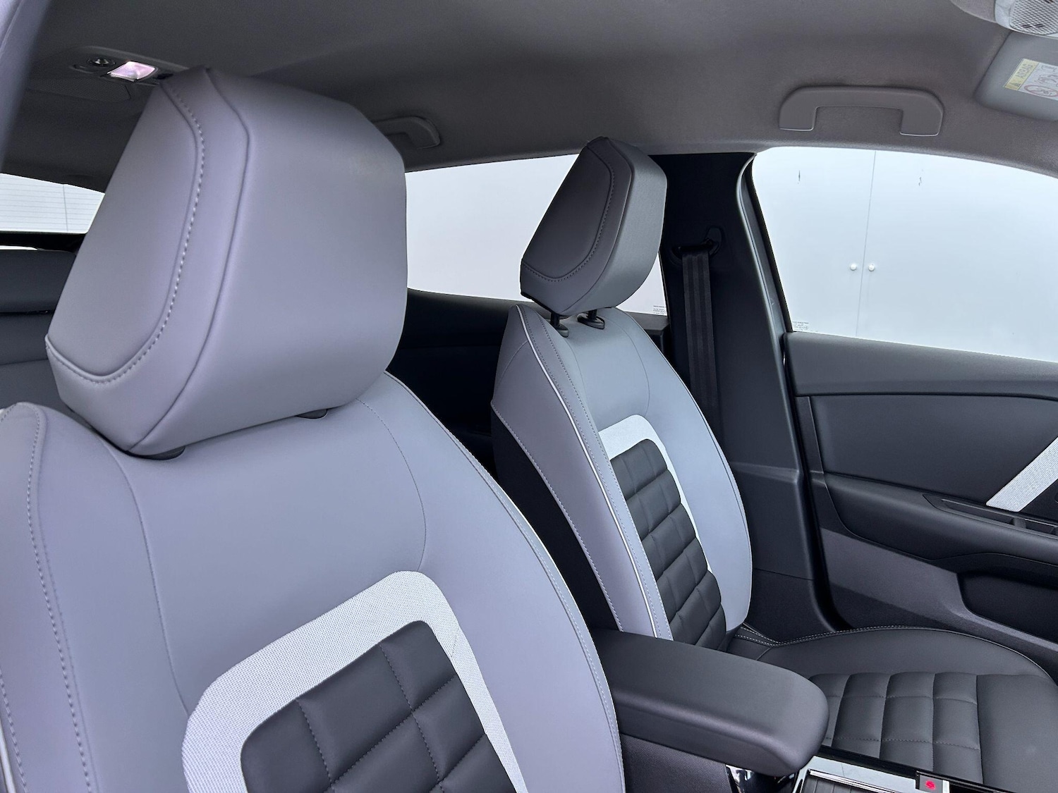 Used Citroen C4 2025 for sale - 77387468: Photo 7