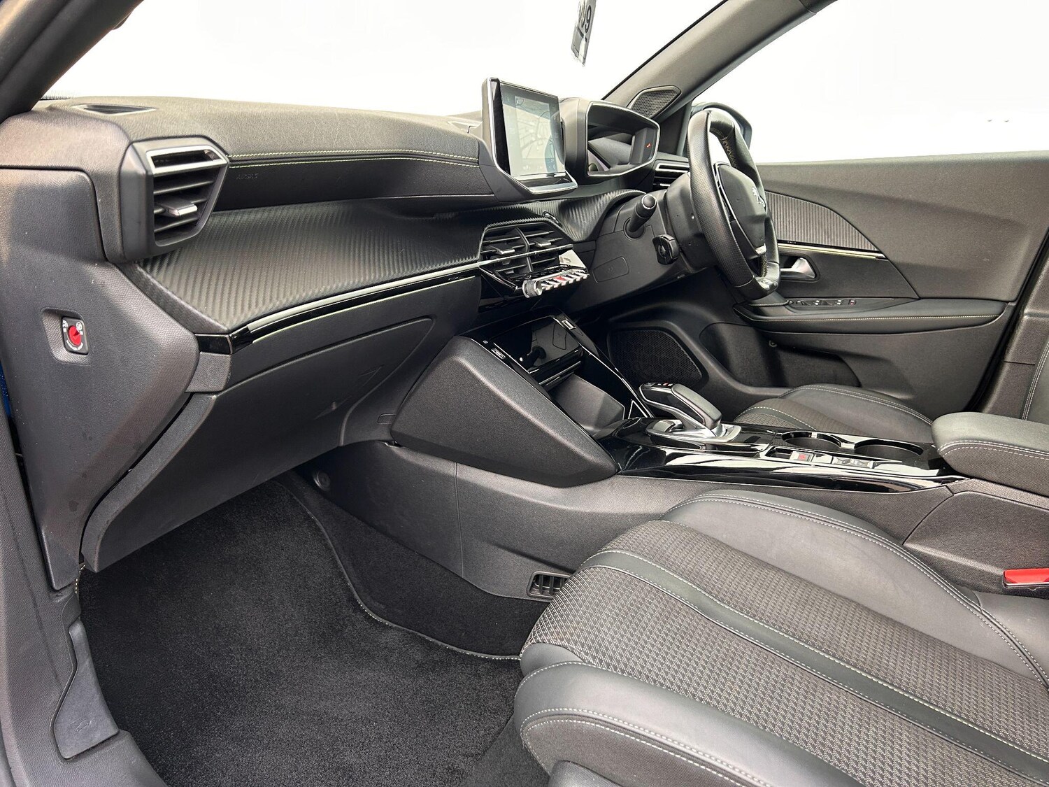 Used Peugeot E-2008 2021 for sale - 76802030: Photo 14