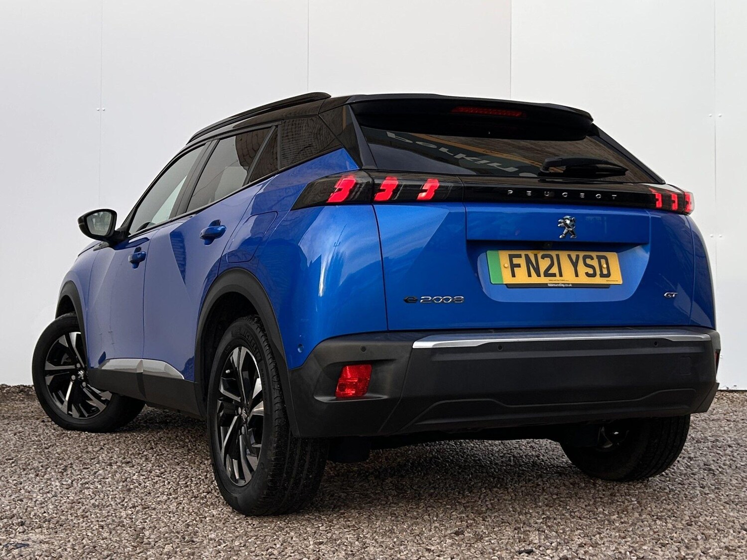 Used Peugeot E-2008 2021 for sale - 76802030: Photo 28