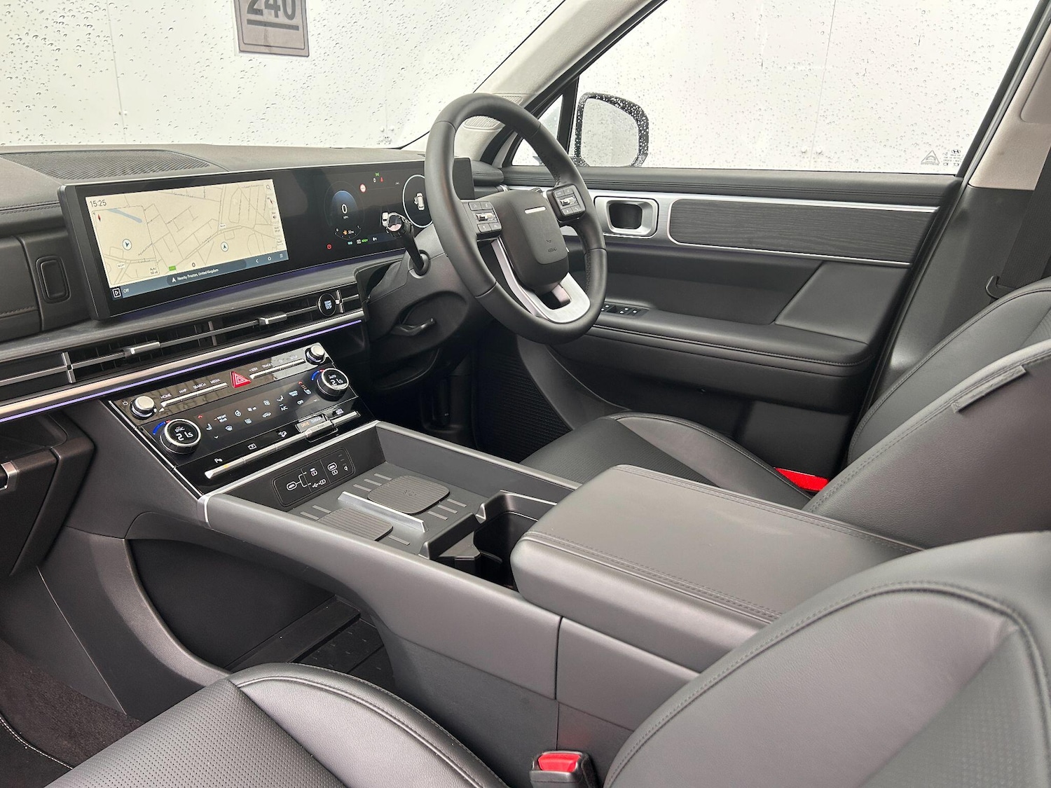 Used Hyundai Santa Fe 2025 for sale - 77202665: Photo 41