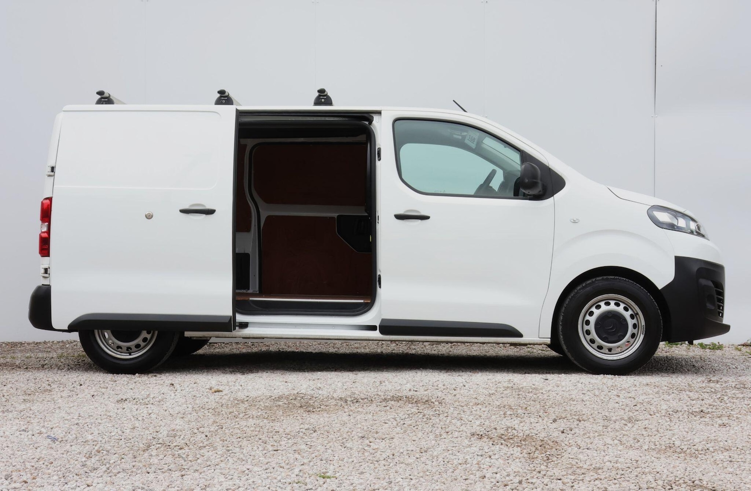 Used Citroen Dispatch 2022 for sale - 76059866: Photo 28