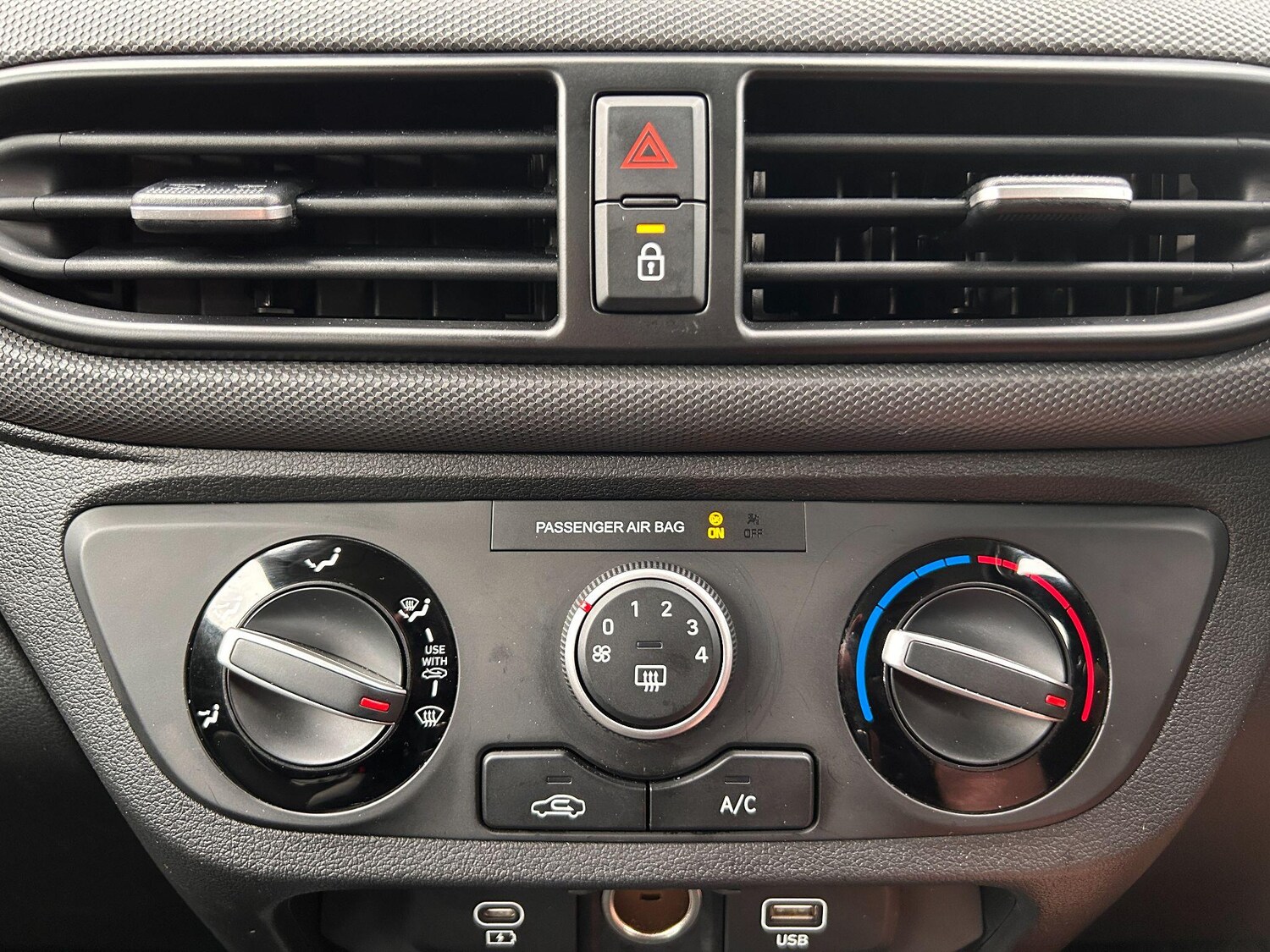 Used Hyundai i10 2025 for sale - 77203503: Photo 13