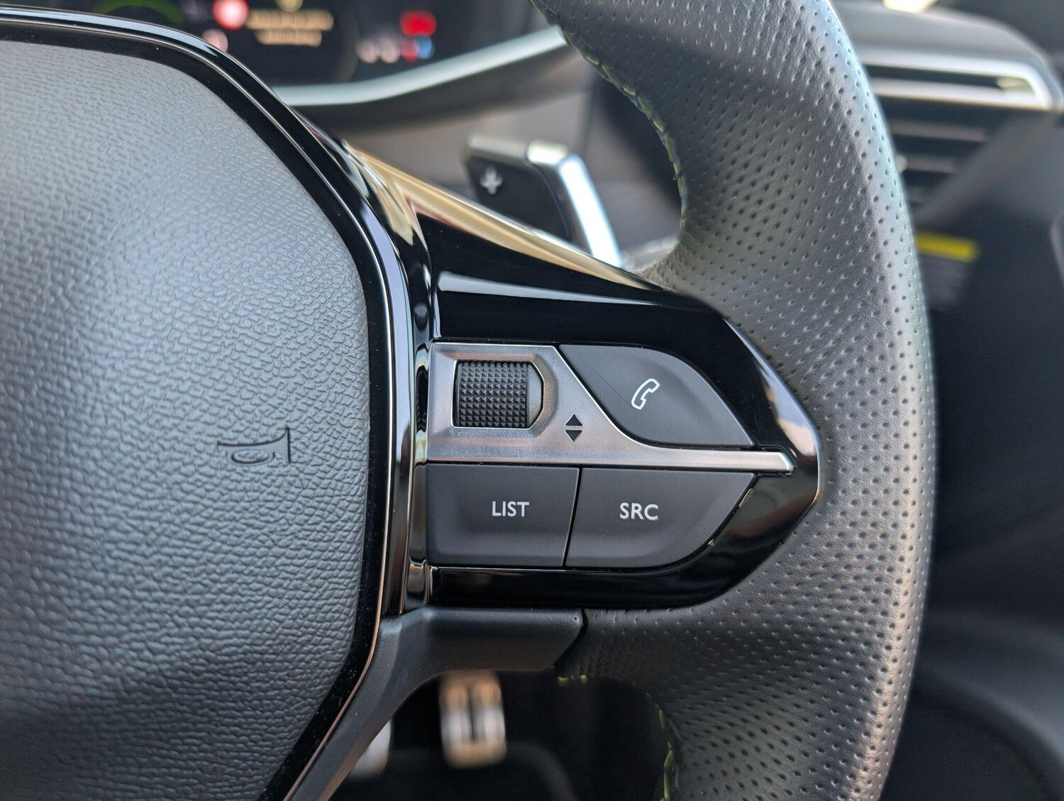 Used Peugeot 2008 2024 for sale - 75782286: Photo 20