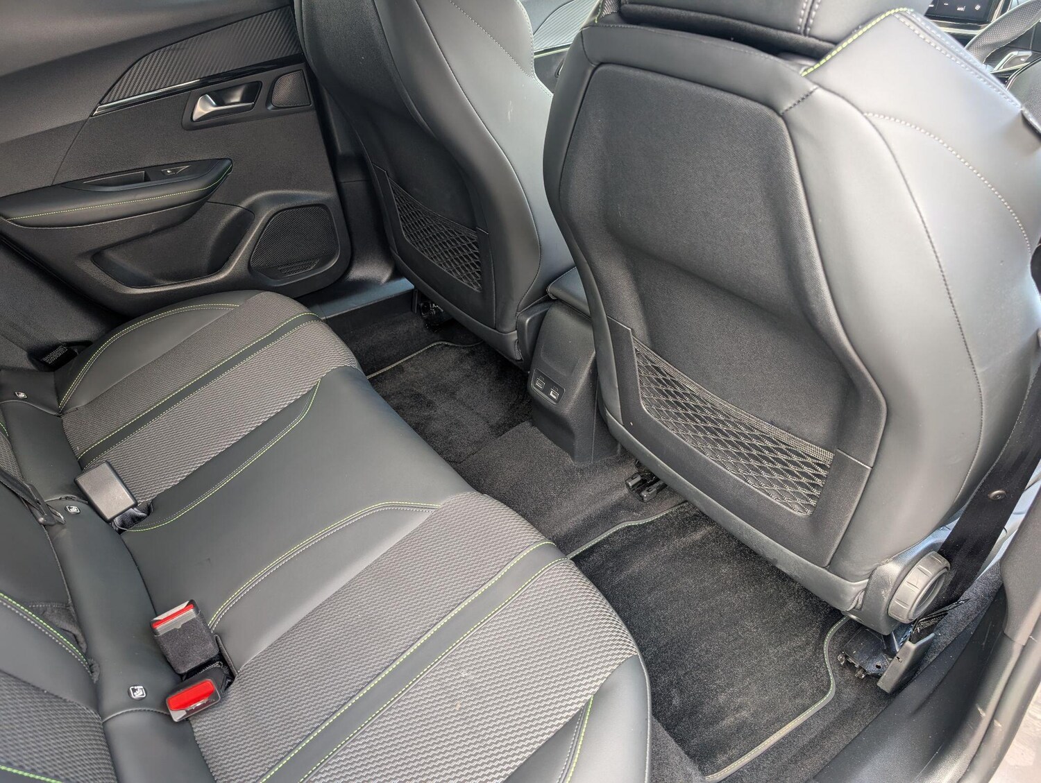 Used Peugeot 2008 2024 for sale - 75782286: Photo 32