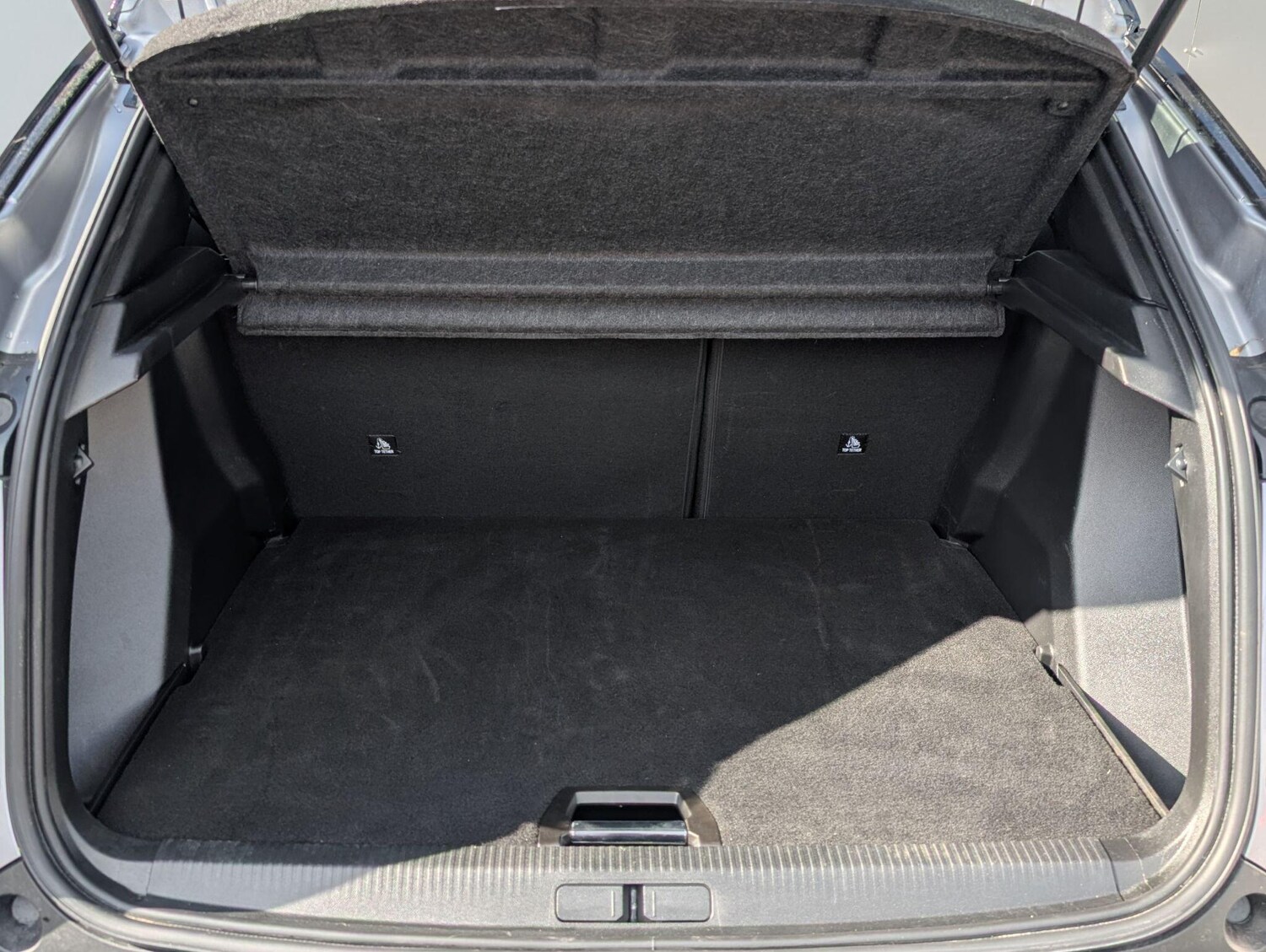 Used Peugeot 2008 2024 for sale - 75782286: Photo 34