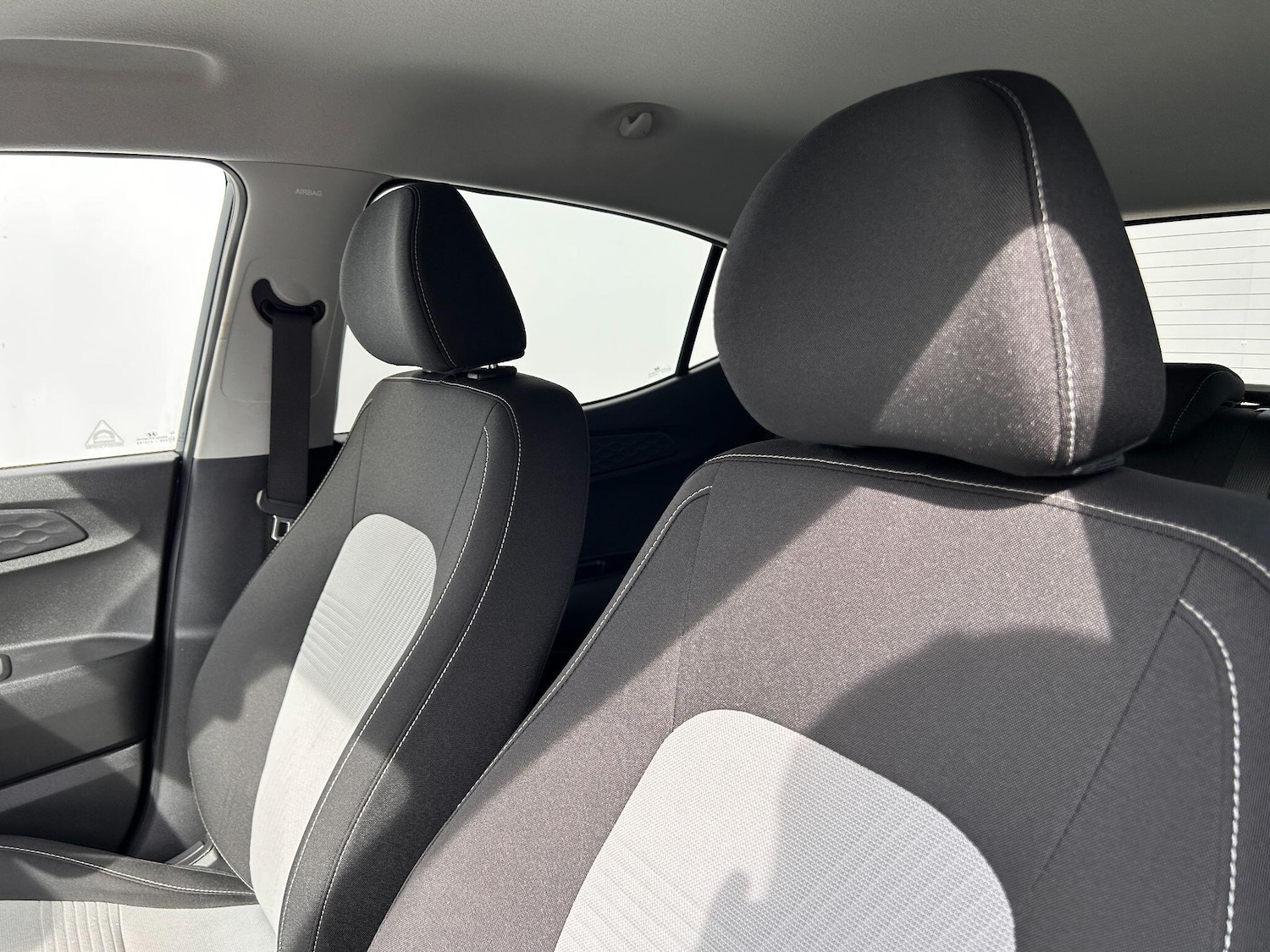 Used Hyundai i10 for sale - 77970679: Photo 17